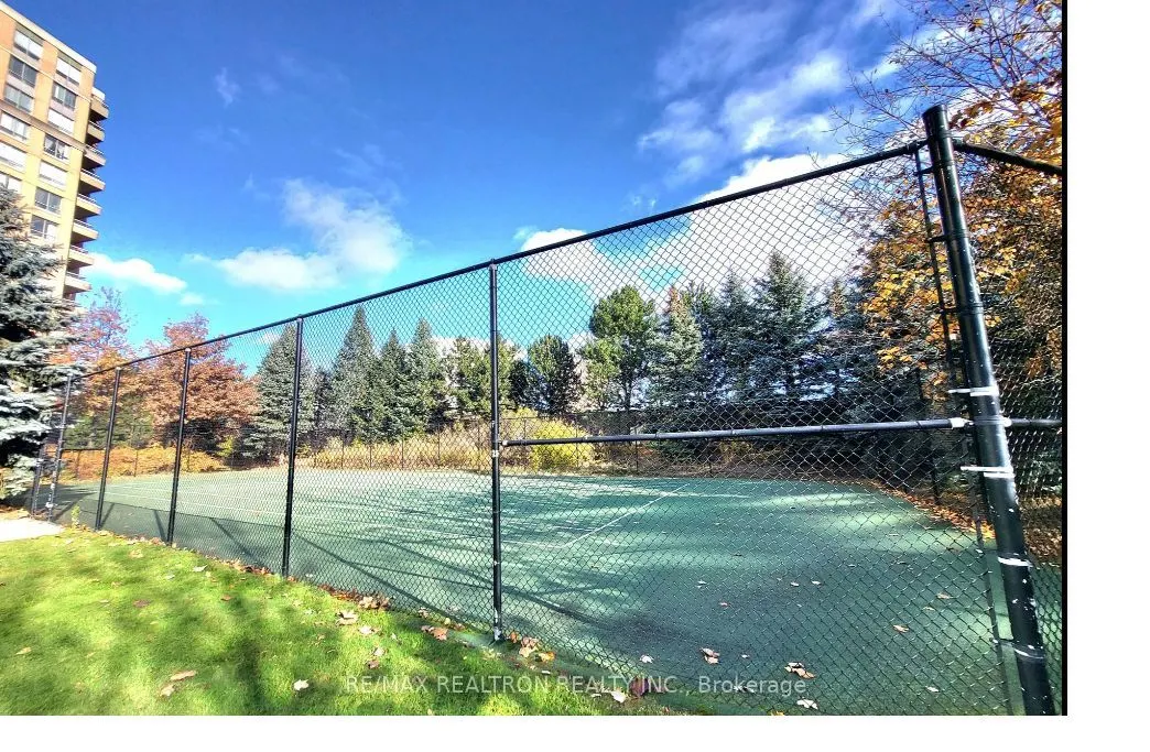19 Northern Heights Drive, #405