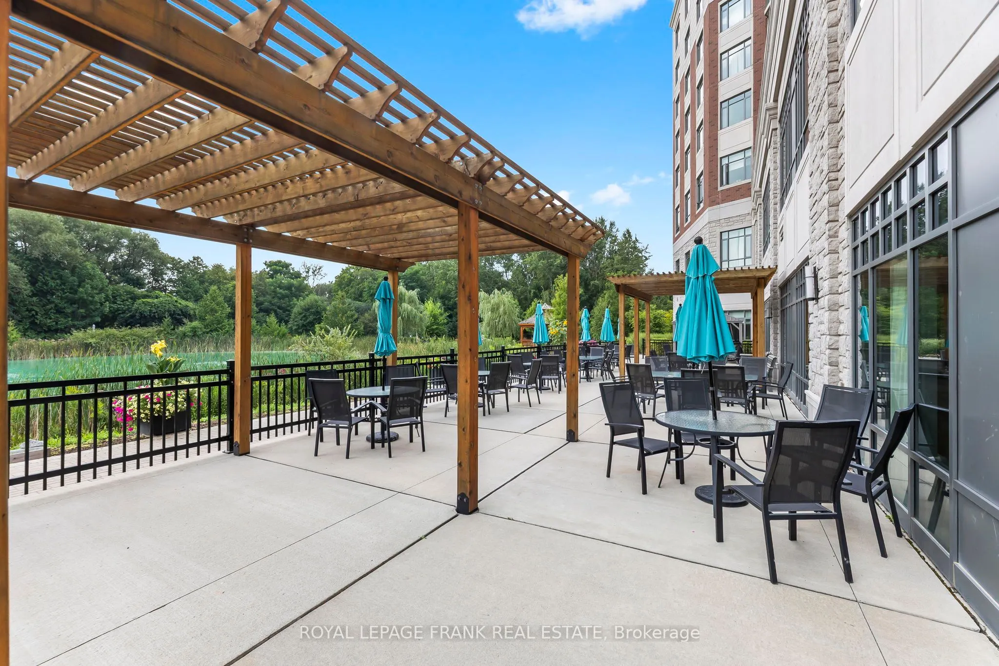 420 William Graham Drive, #320