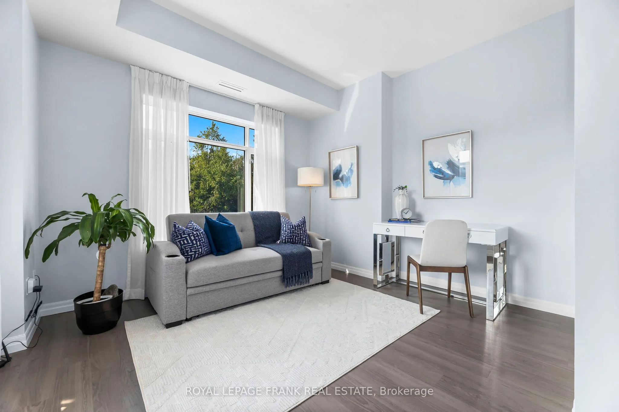 420 William Graham Drive, #320