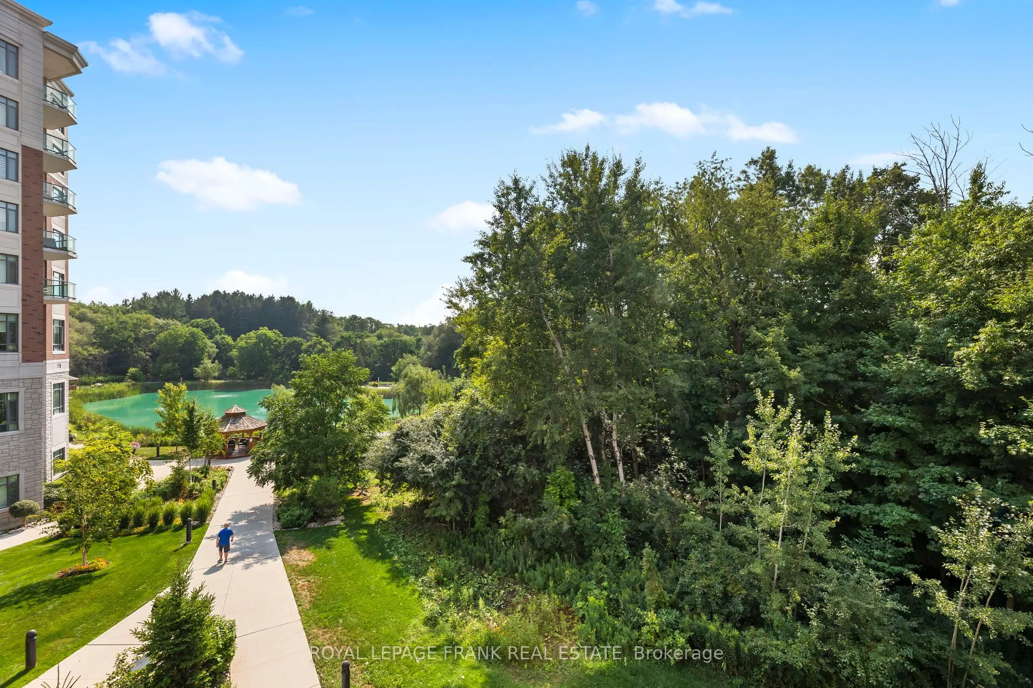 420 William Graham Drive, #320