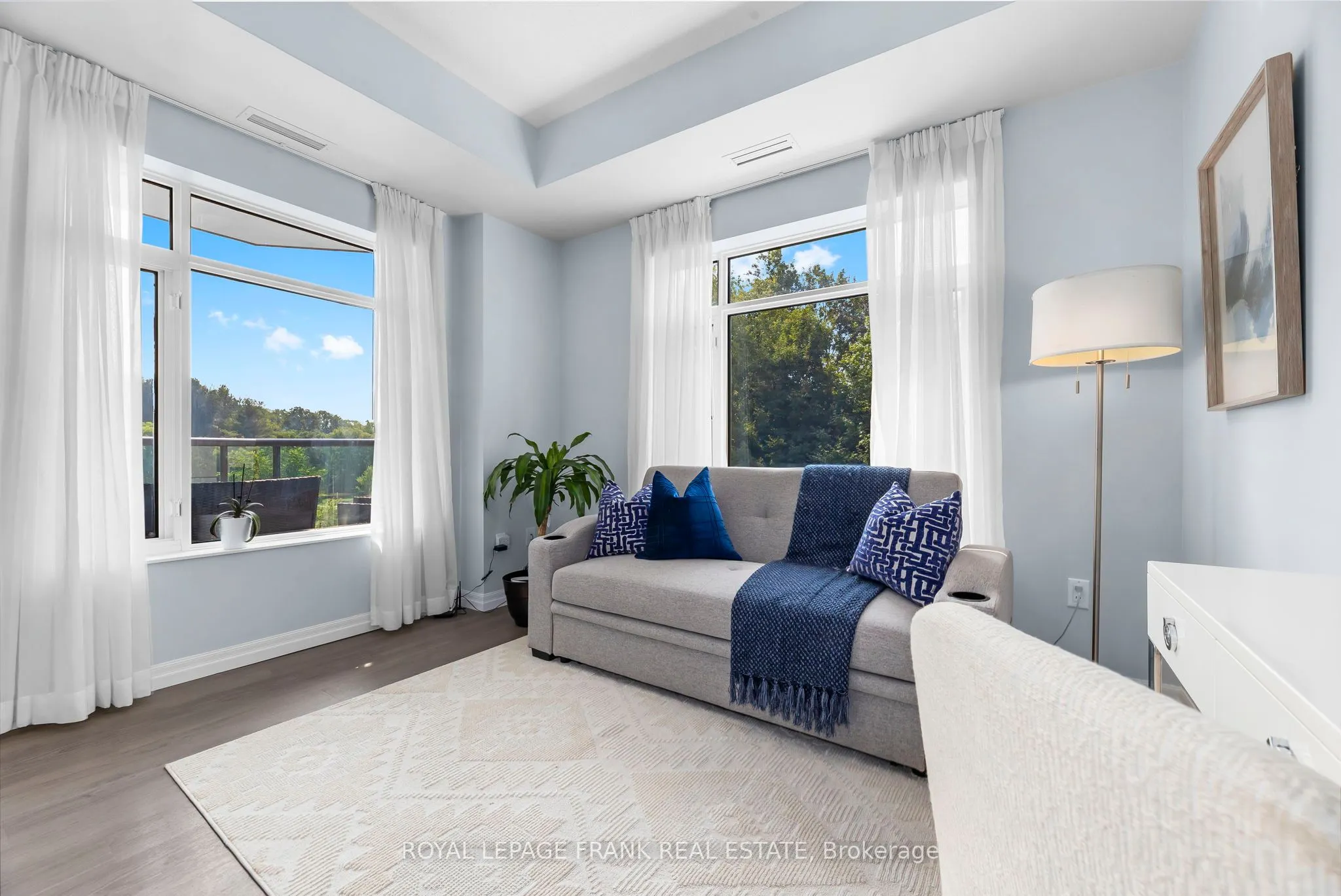 420 William Graham Drive, #320