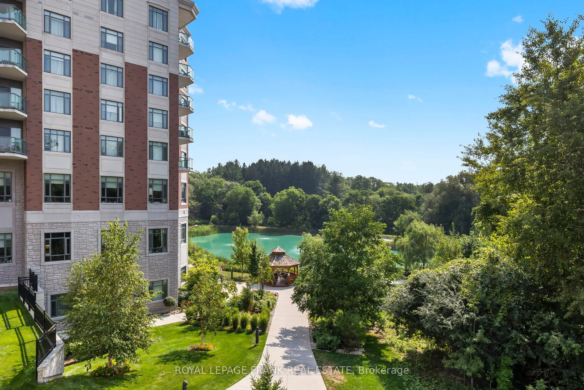 420 William Graham Drive, #320