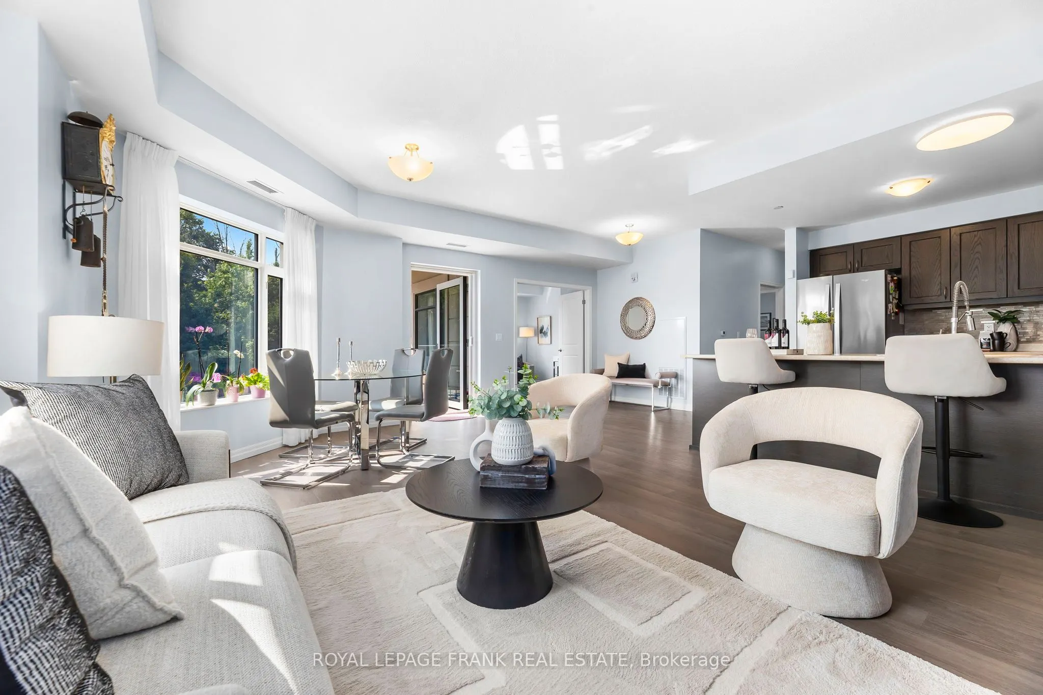 420 William Graham Drive, #320