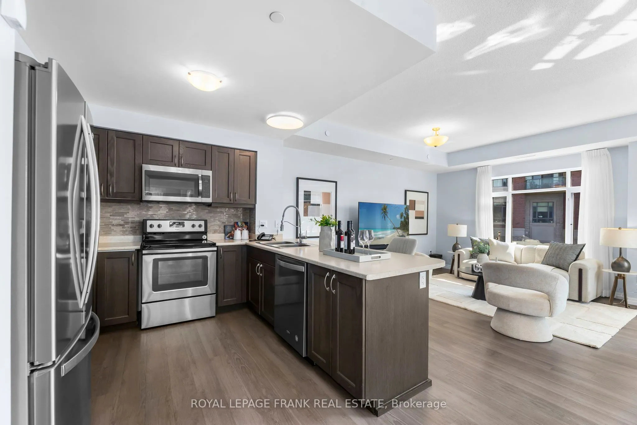 420 William Graham Drive, #320