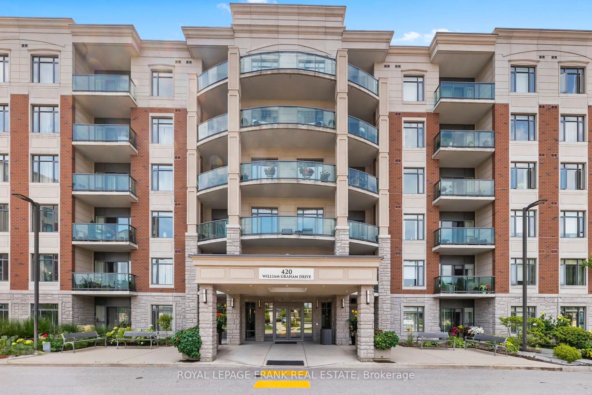 420 William Graham Drive, #320
