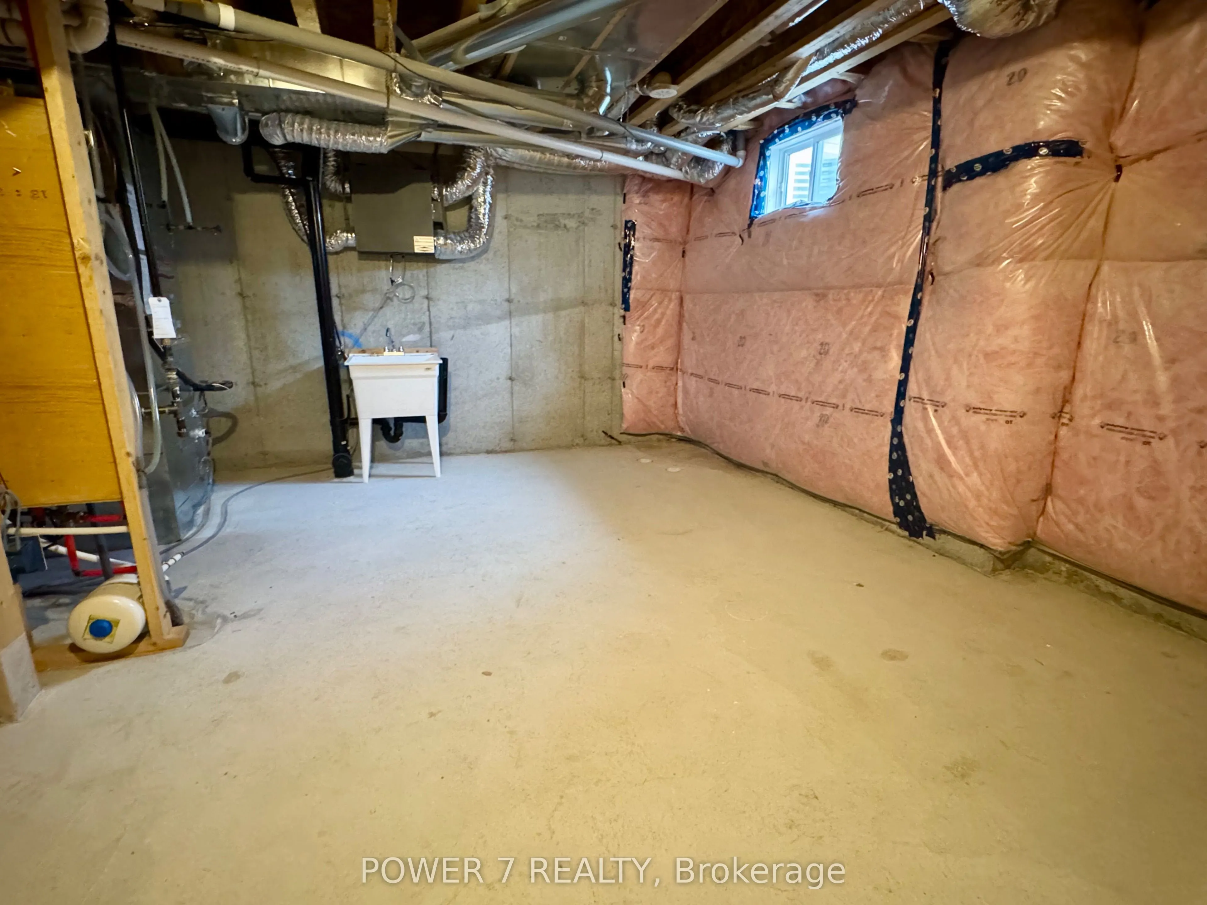 60 Guardhouse Crescent
