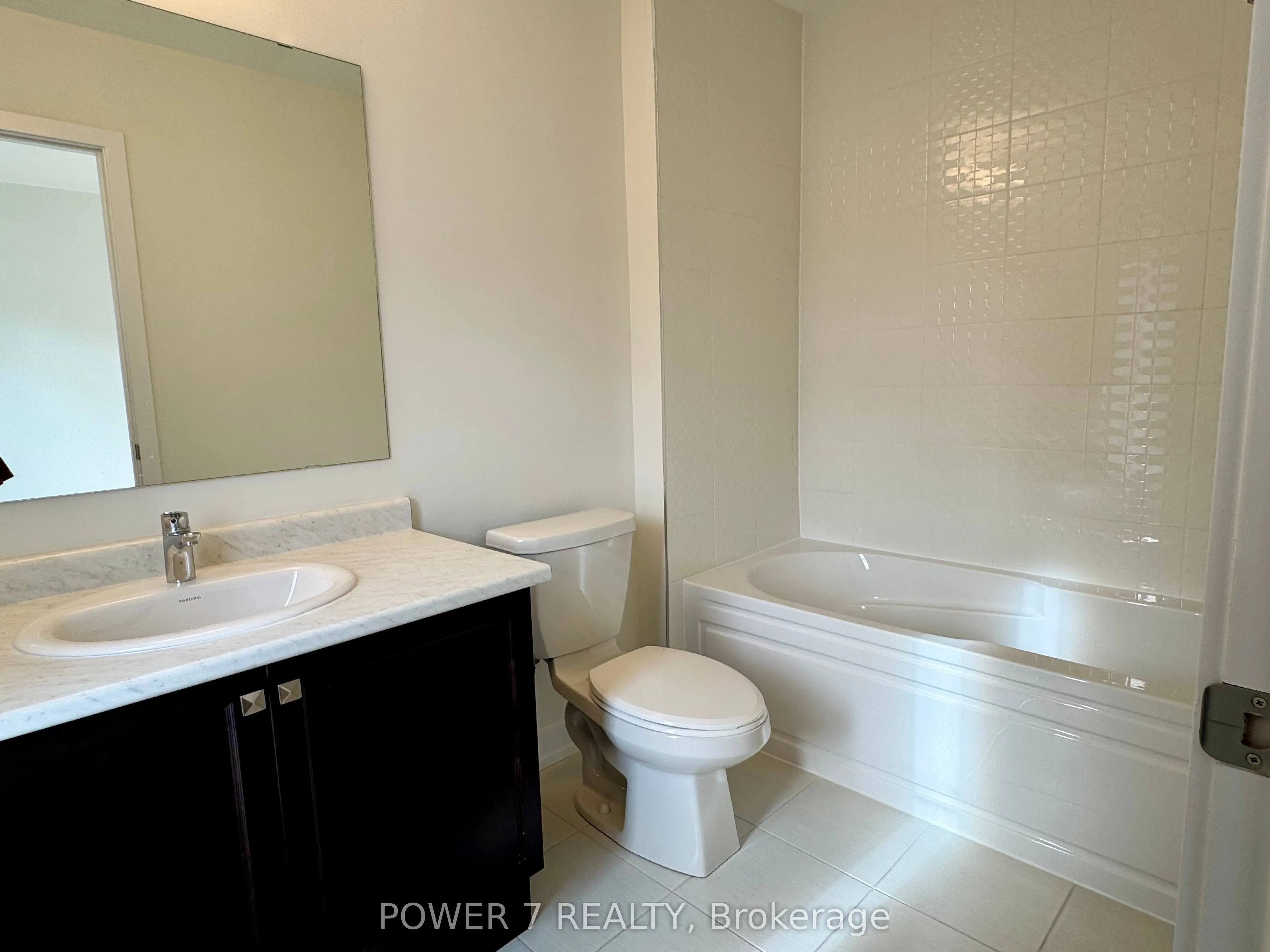 60 Guardhouse Crescent
