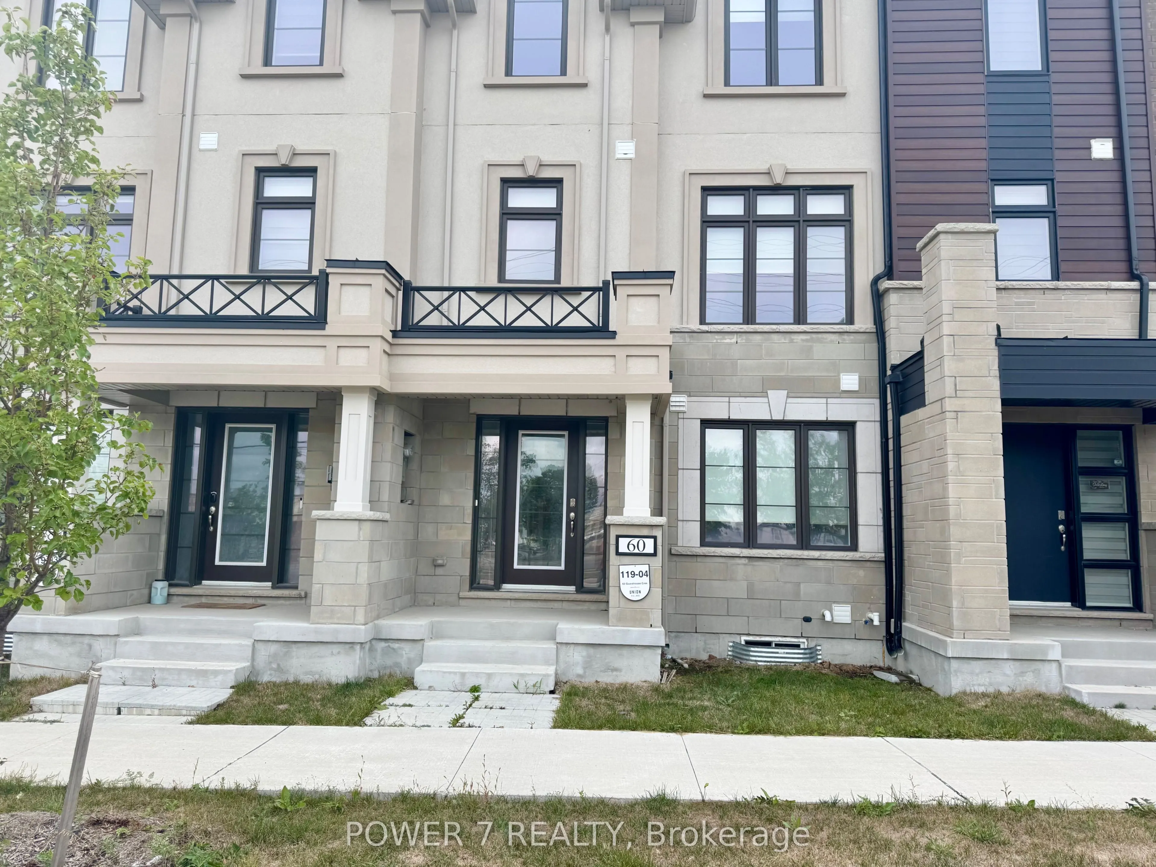 60 Guardhouse Crescent