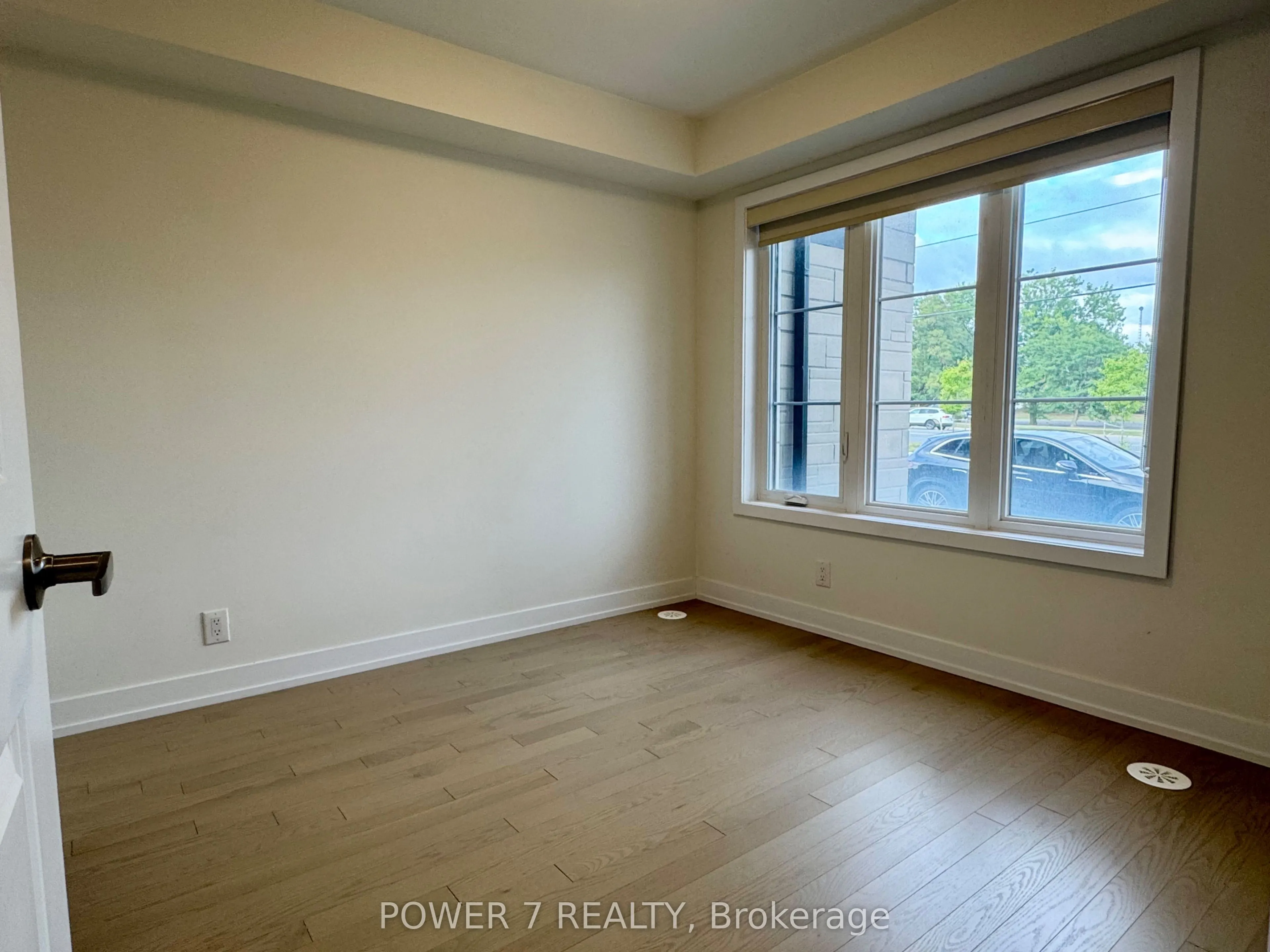 60 Guardhouse Crescent