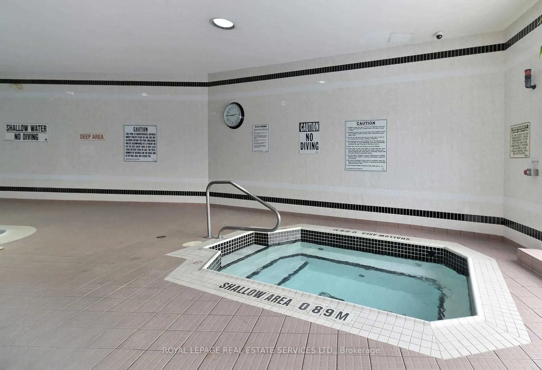 30 Harding Boulevard W, #417