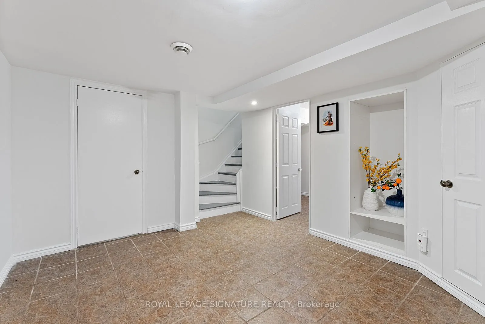 35 Mallory Avenue