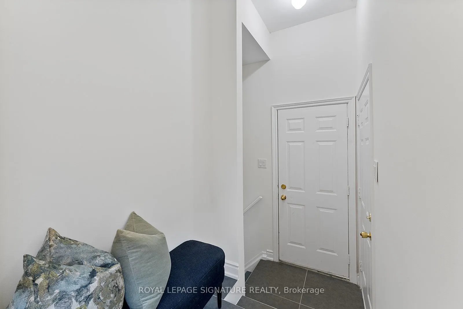 35 Mallory Avenue