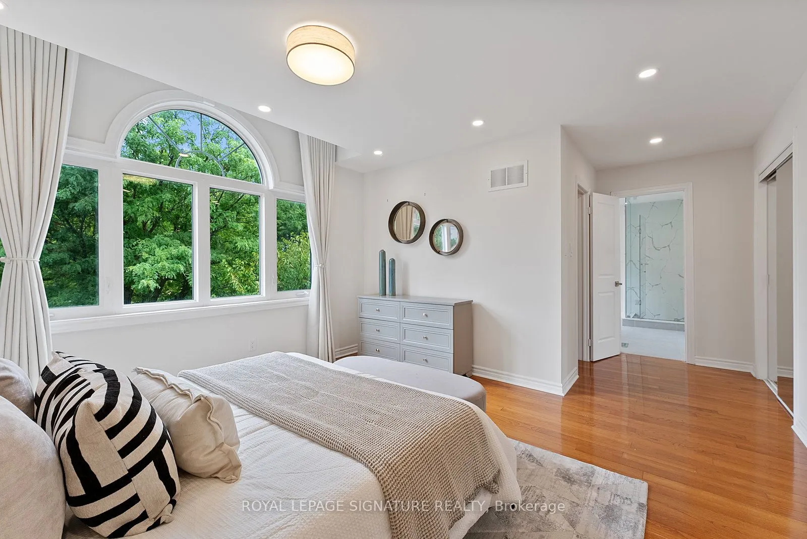 35 Mallory Avenue