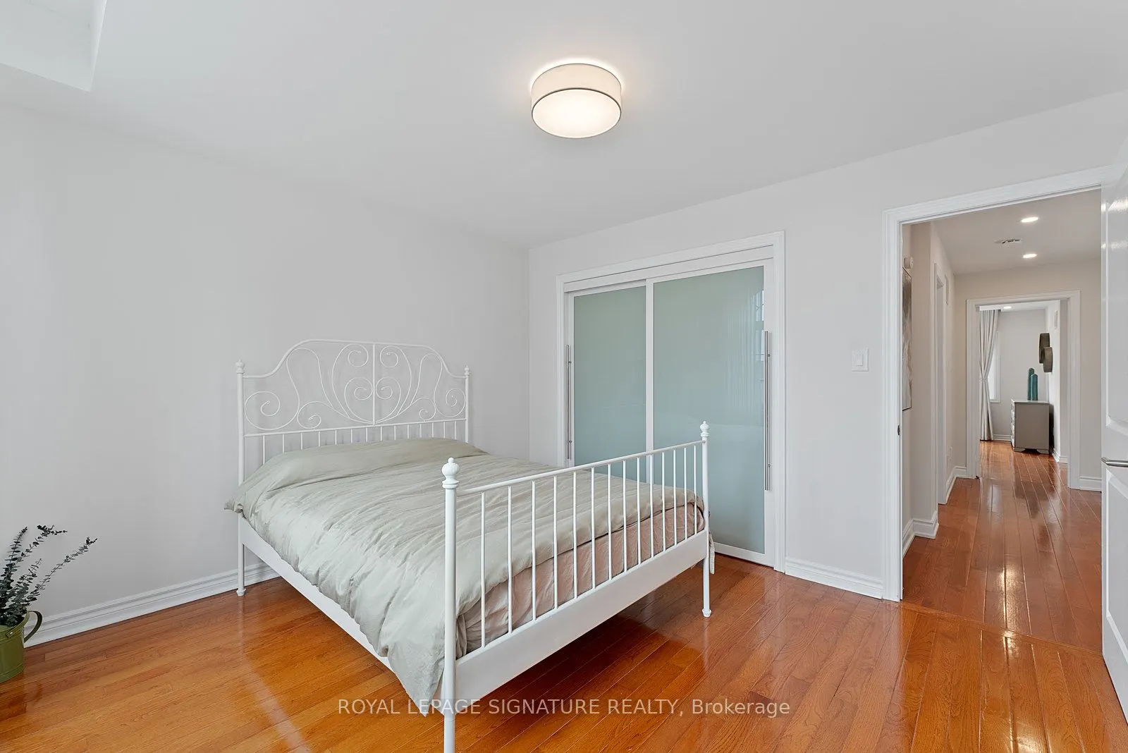 35 Mallory Avenue
