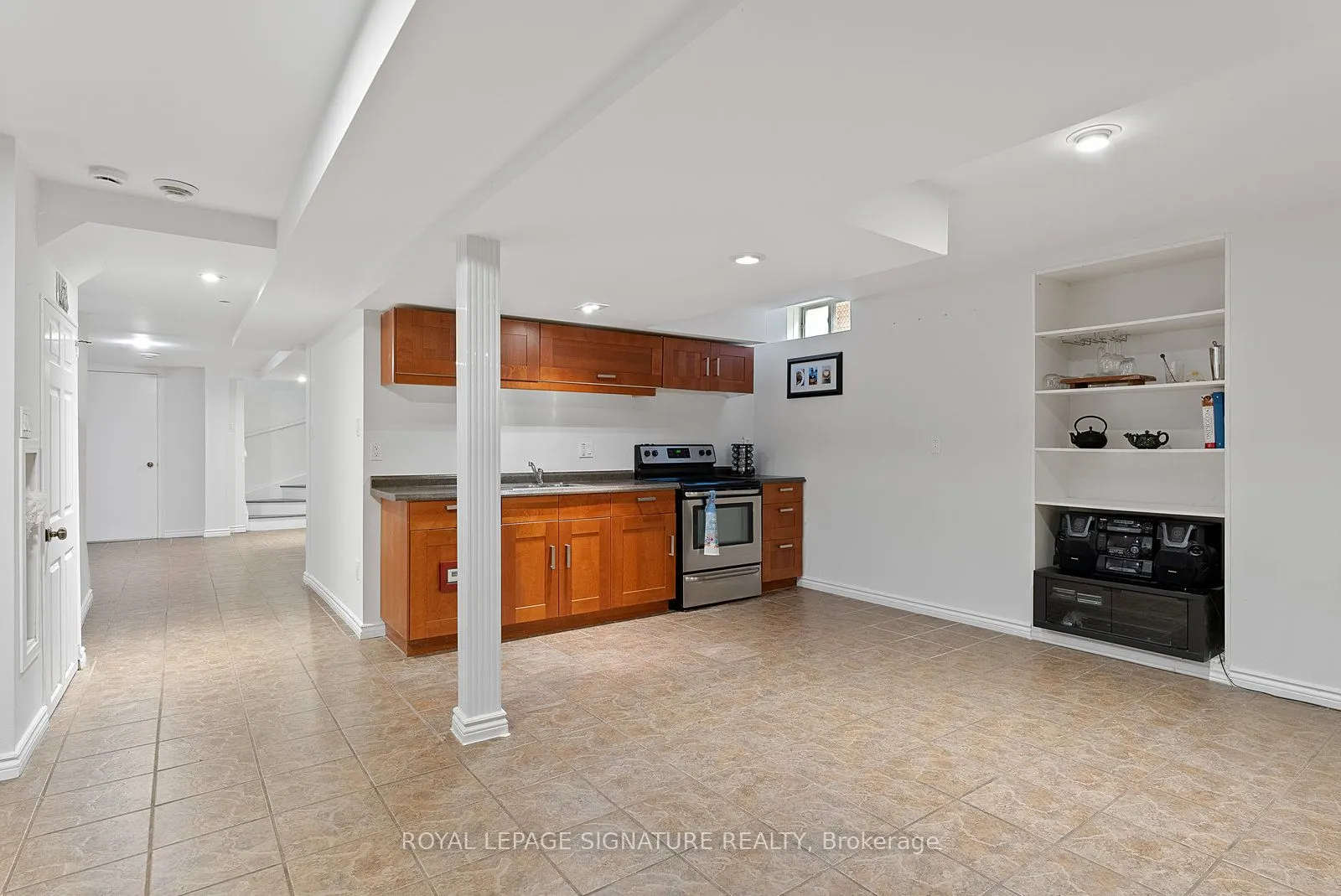 35 Mallory Avenue