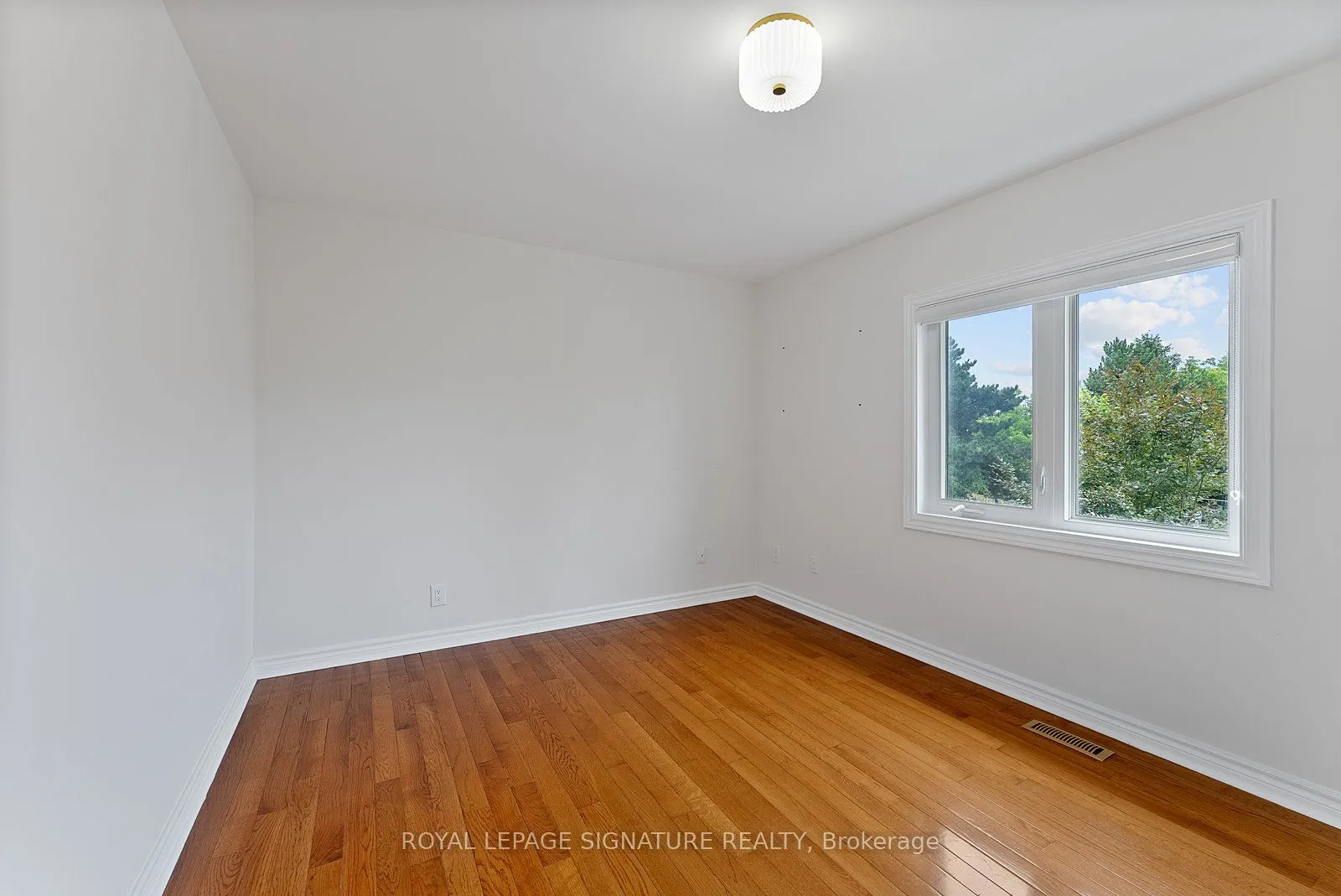 35 Mallory Avenue