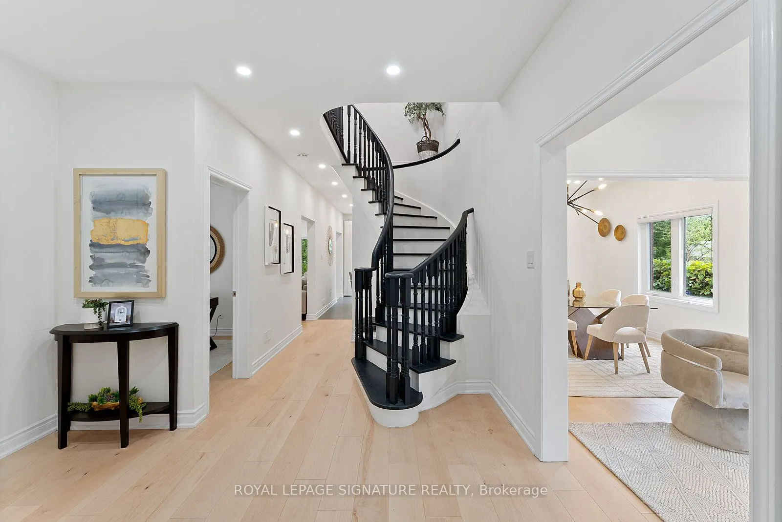 35 Mallory Avenue