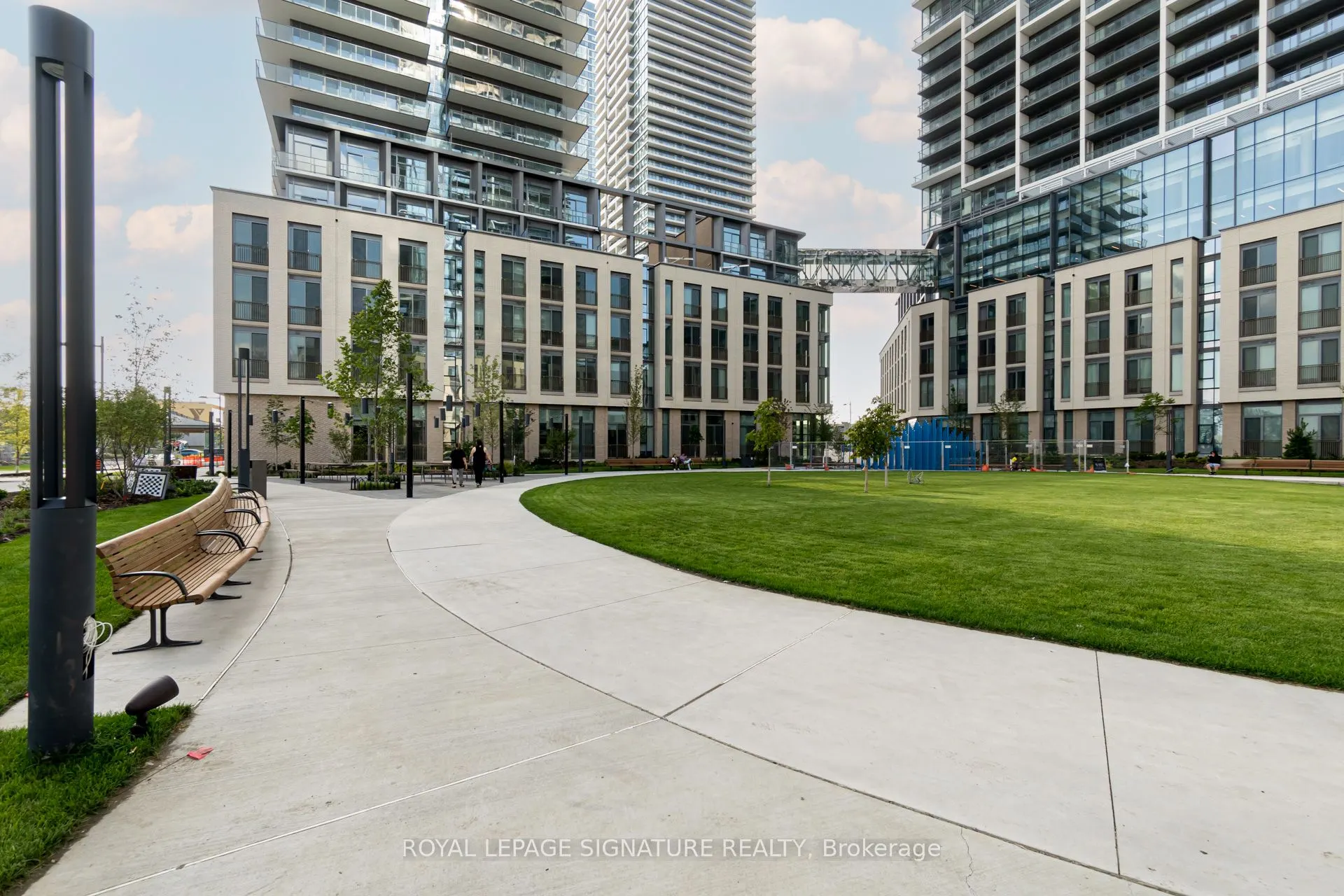 1000 Portage Parkway, #4715