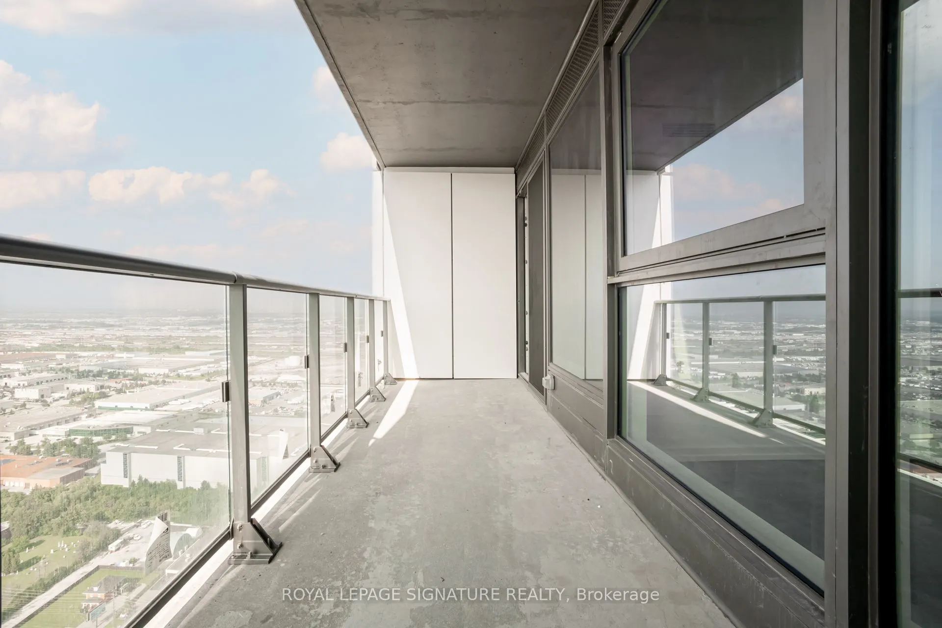 1000 Portage Parkway, #4715