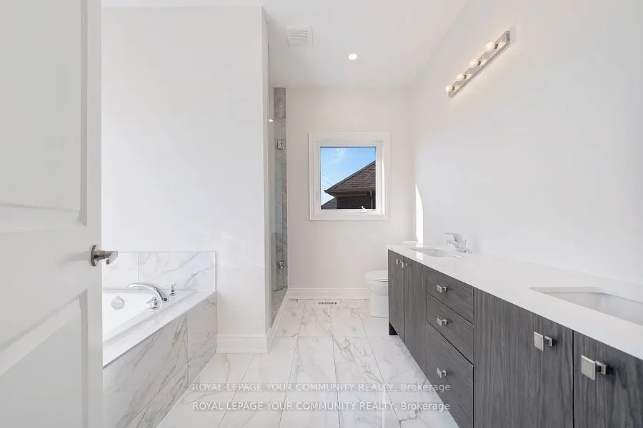 243A Andy Crescent