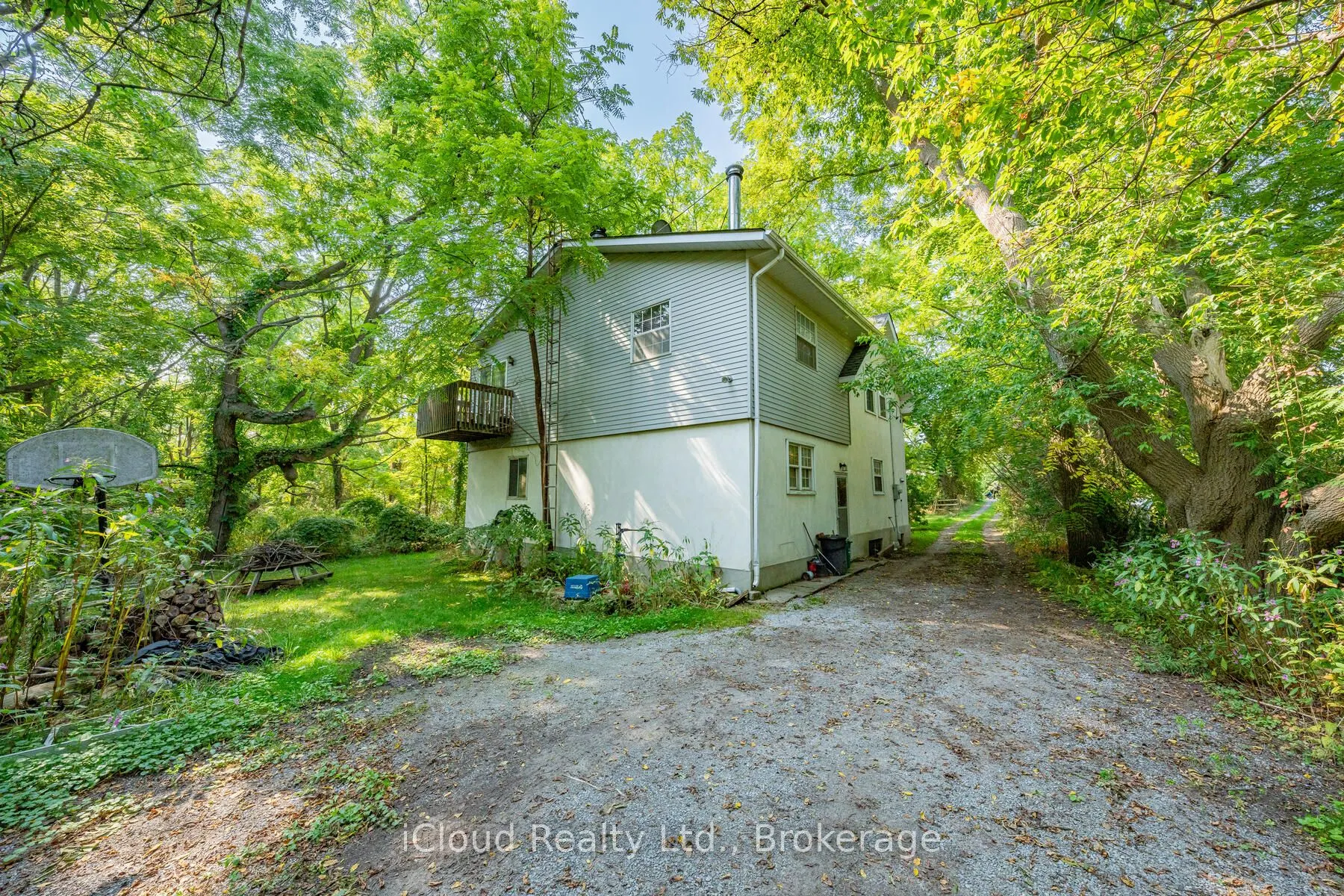 315 Main Street N