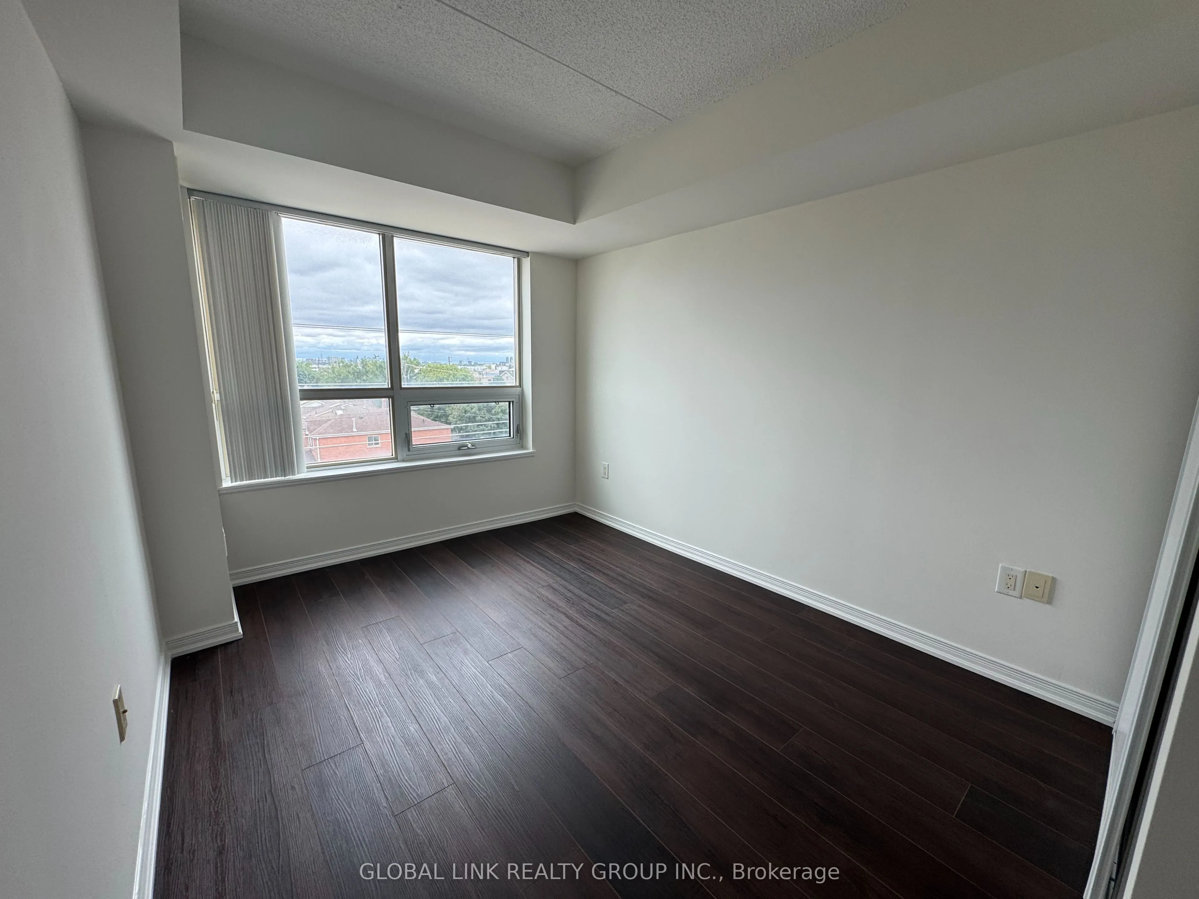 4600 Steeles Avenue E, #605