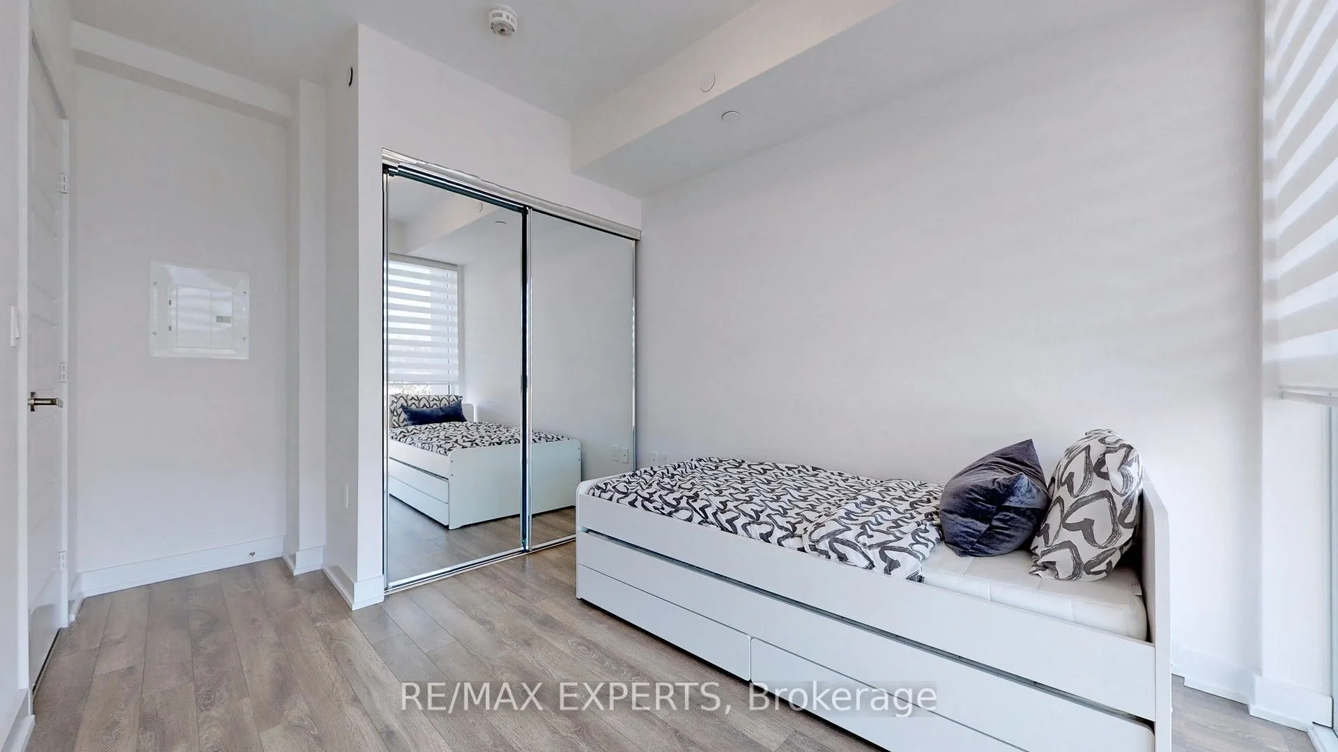 375 Sea Ray Avenue, #240