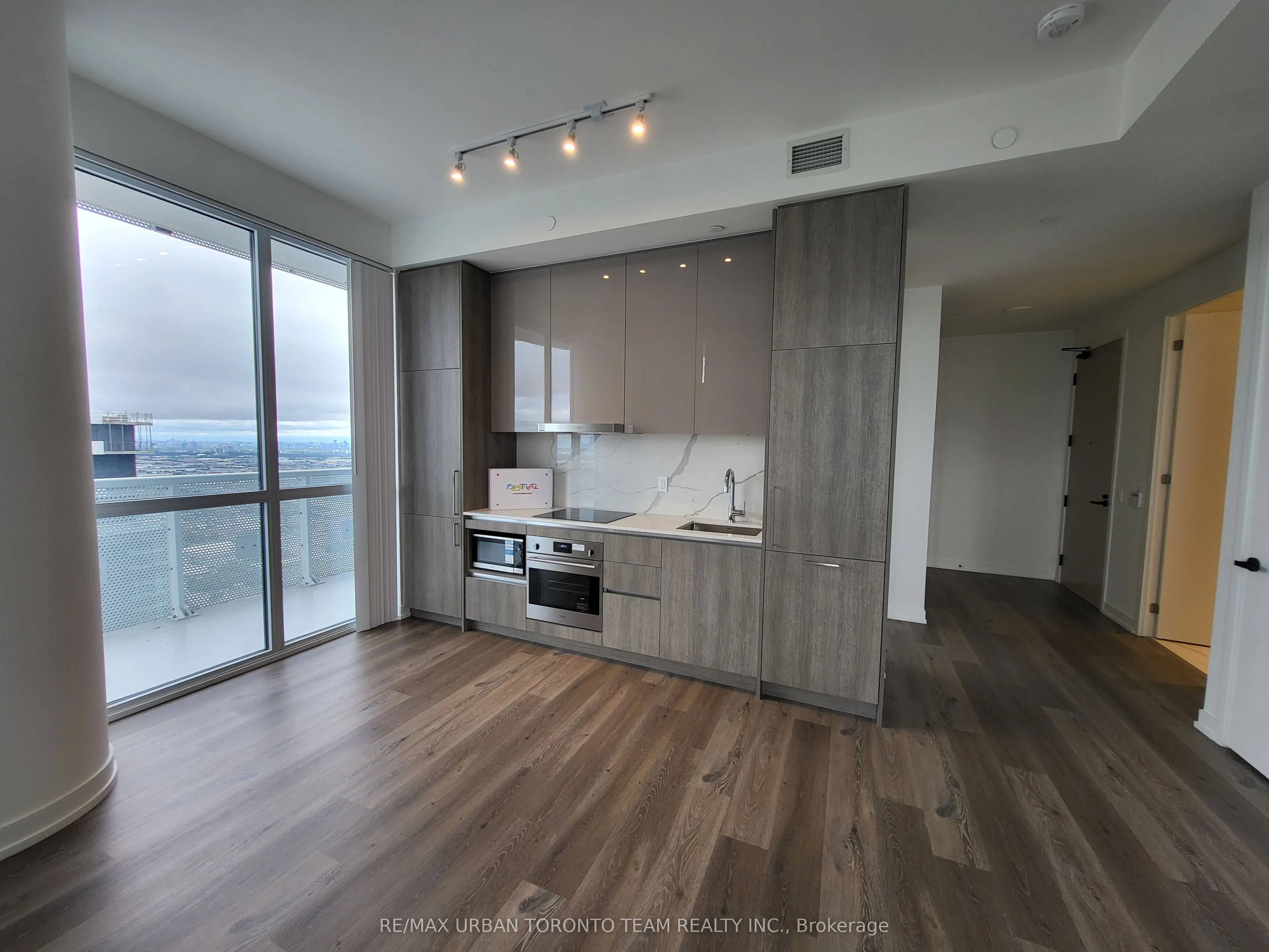 225 Commerce Street, #6512