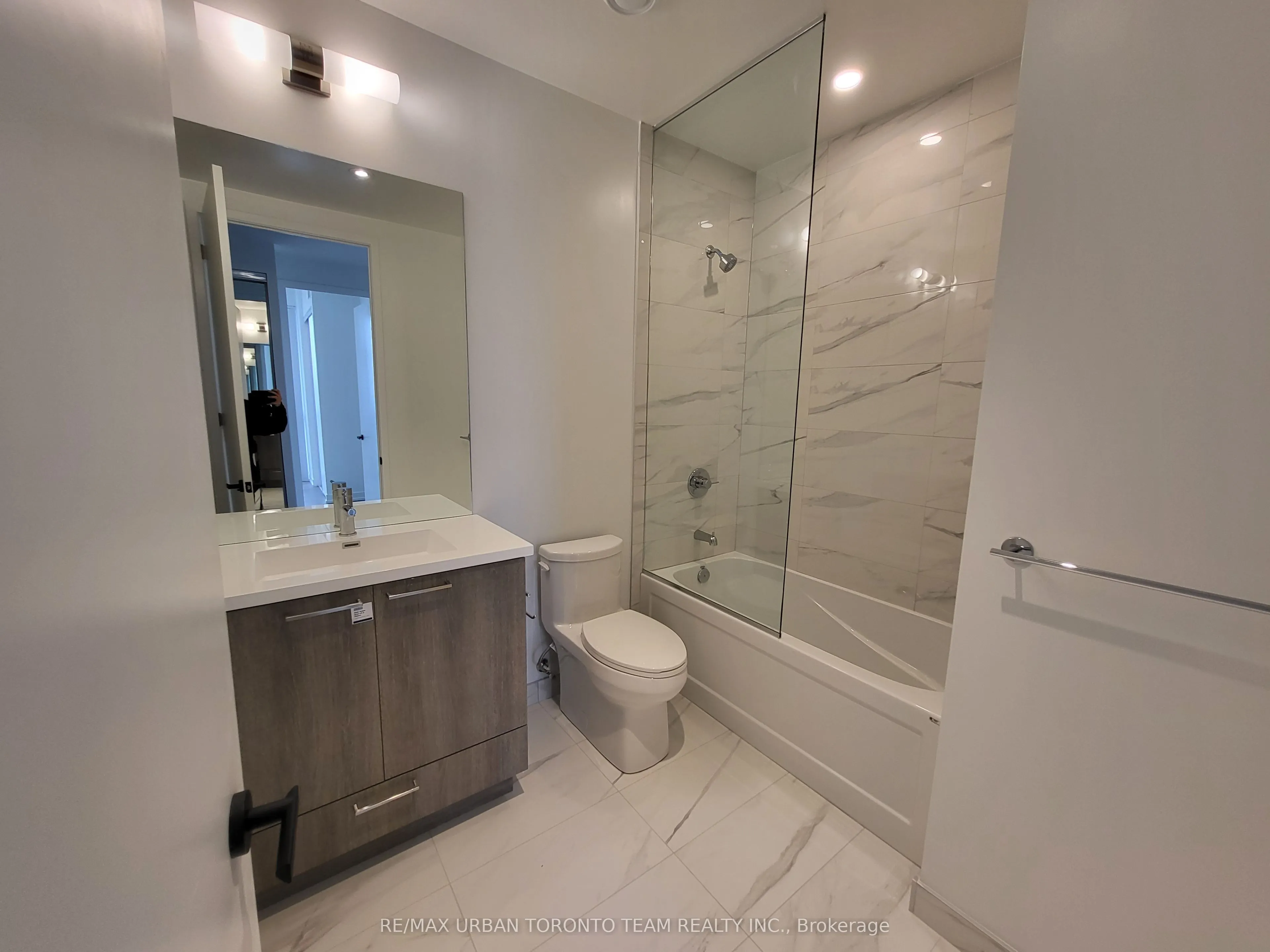 225 Commerce Street, #6512