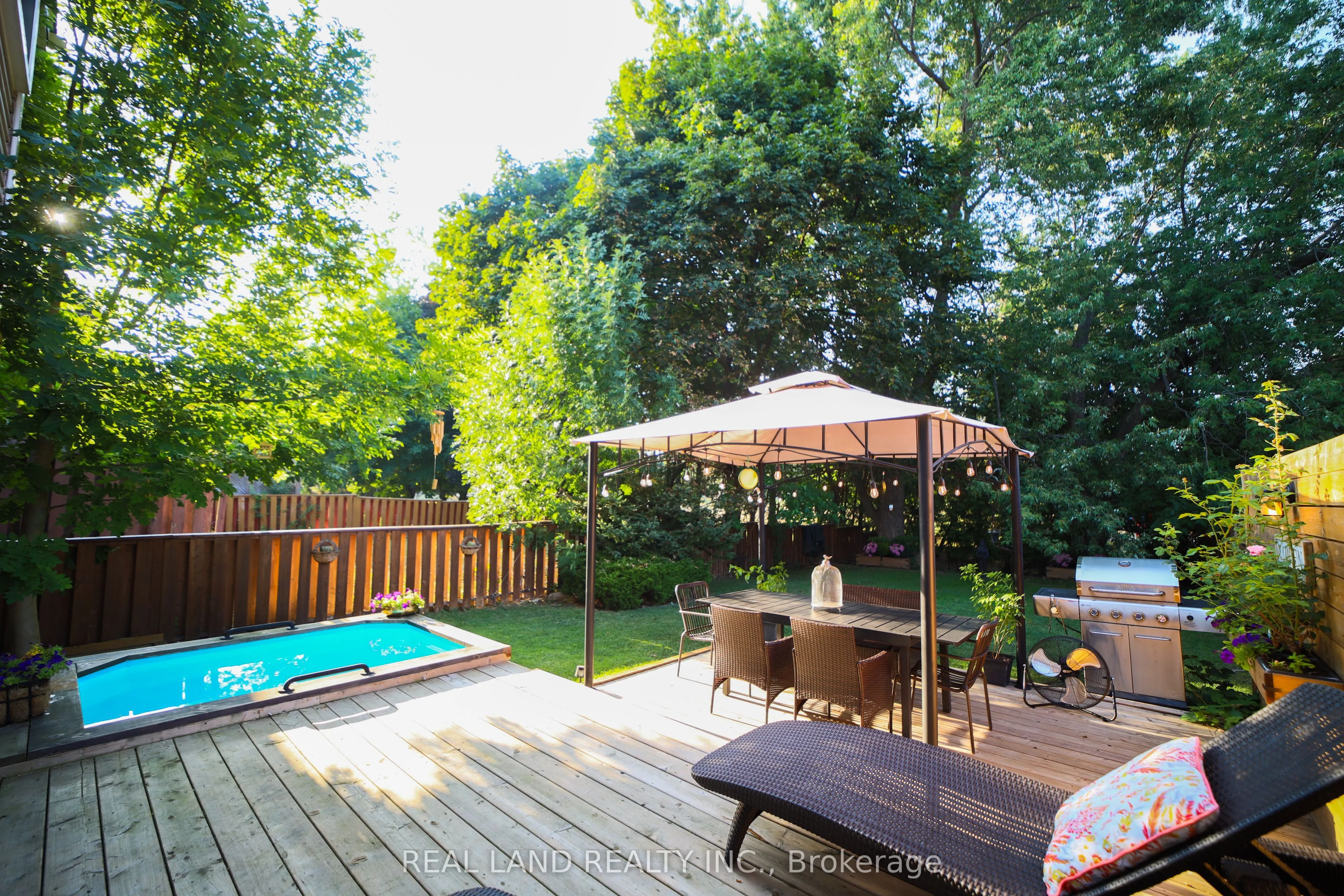 34 Lilac Avenue