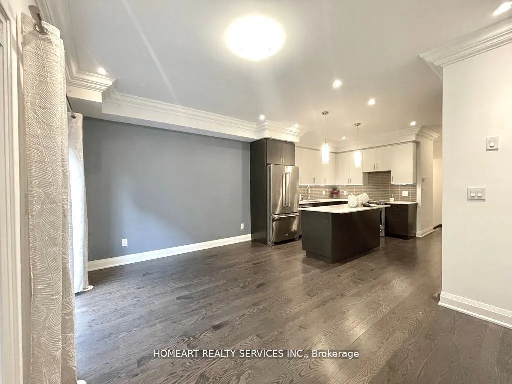 14 Dunton Lane