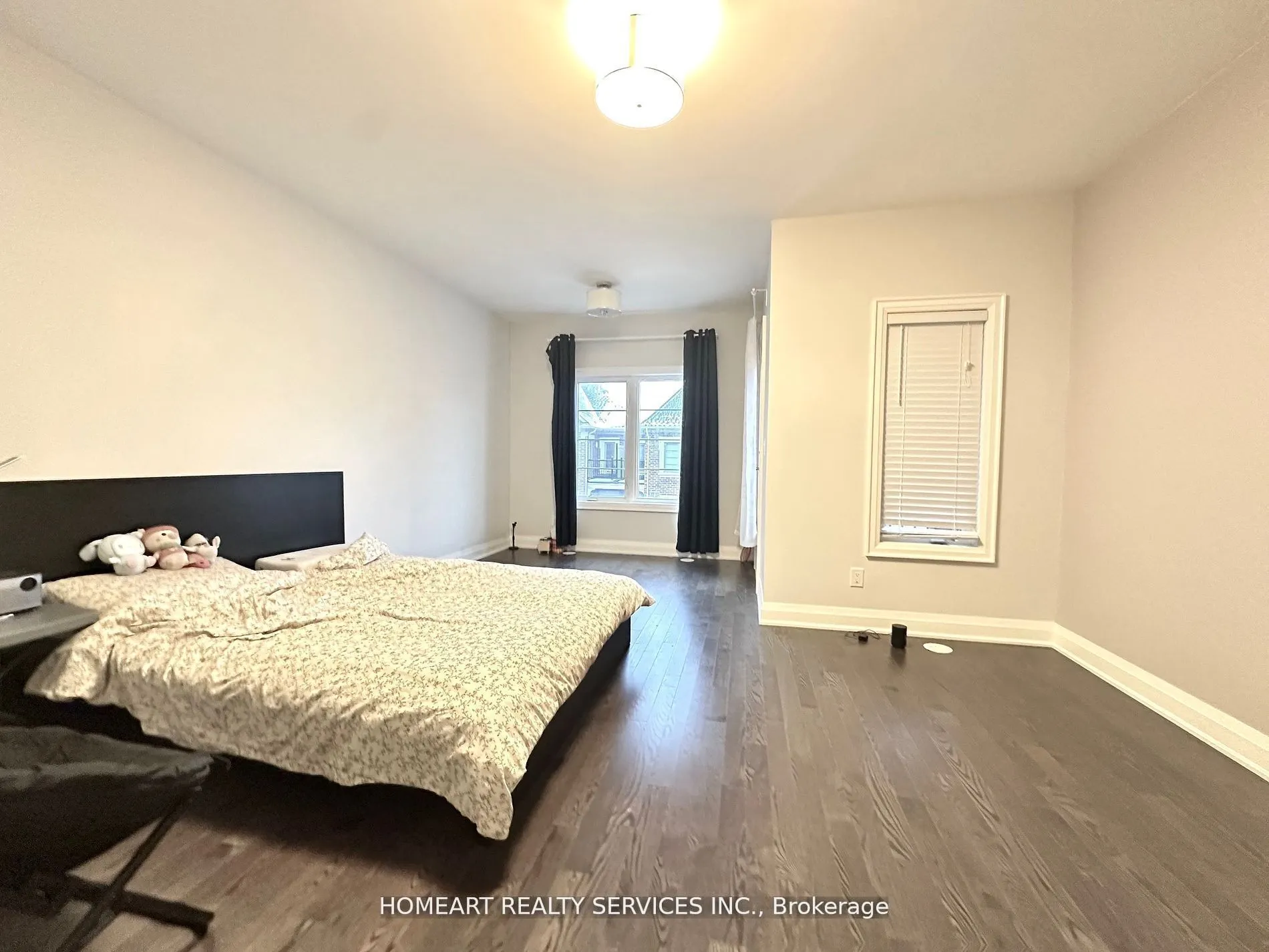 14 Dunton Lane