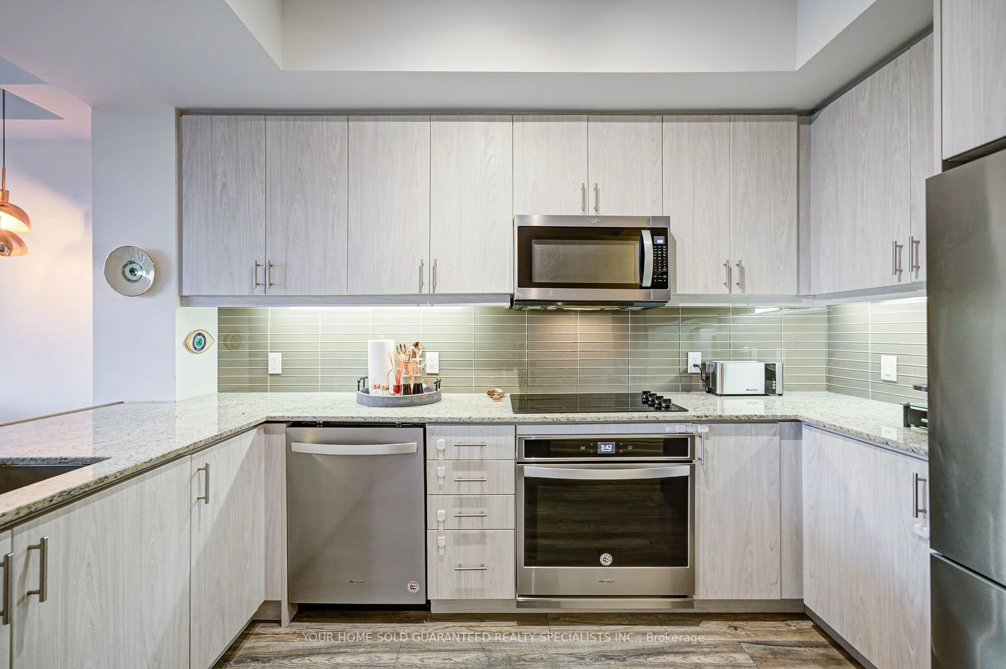 9618 Yonge Street, #318