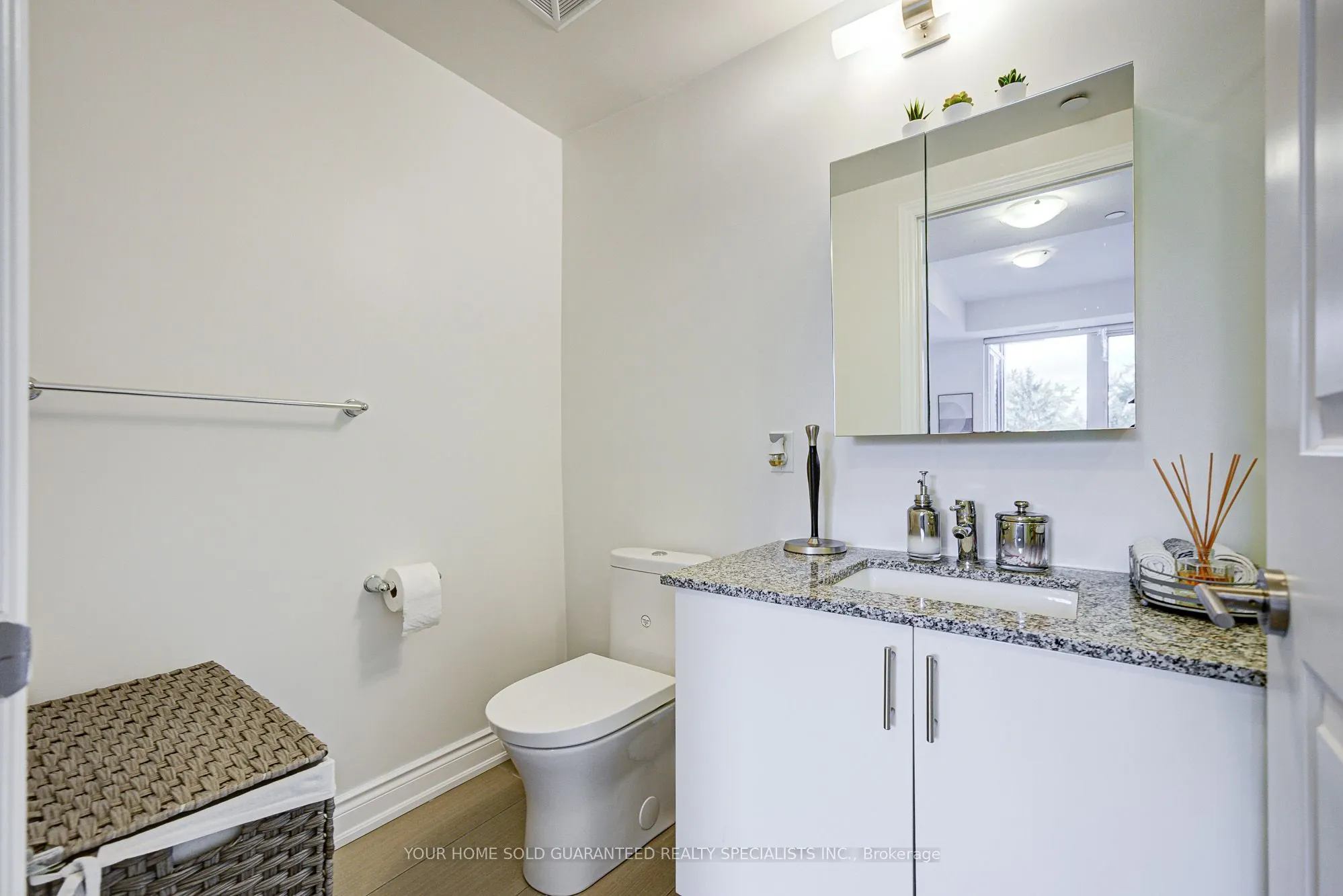 9618 Yonge Street, #318