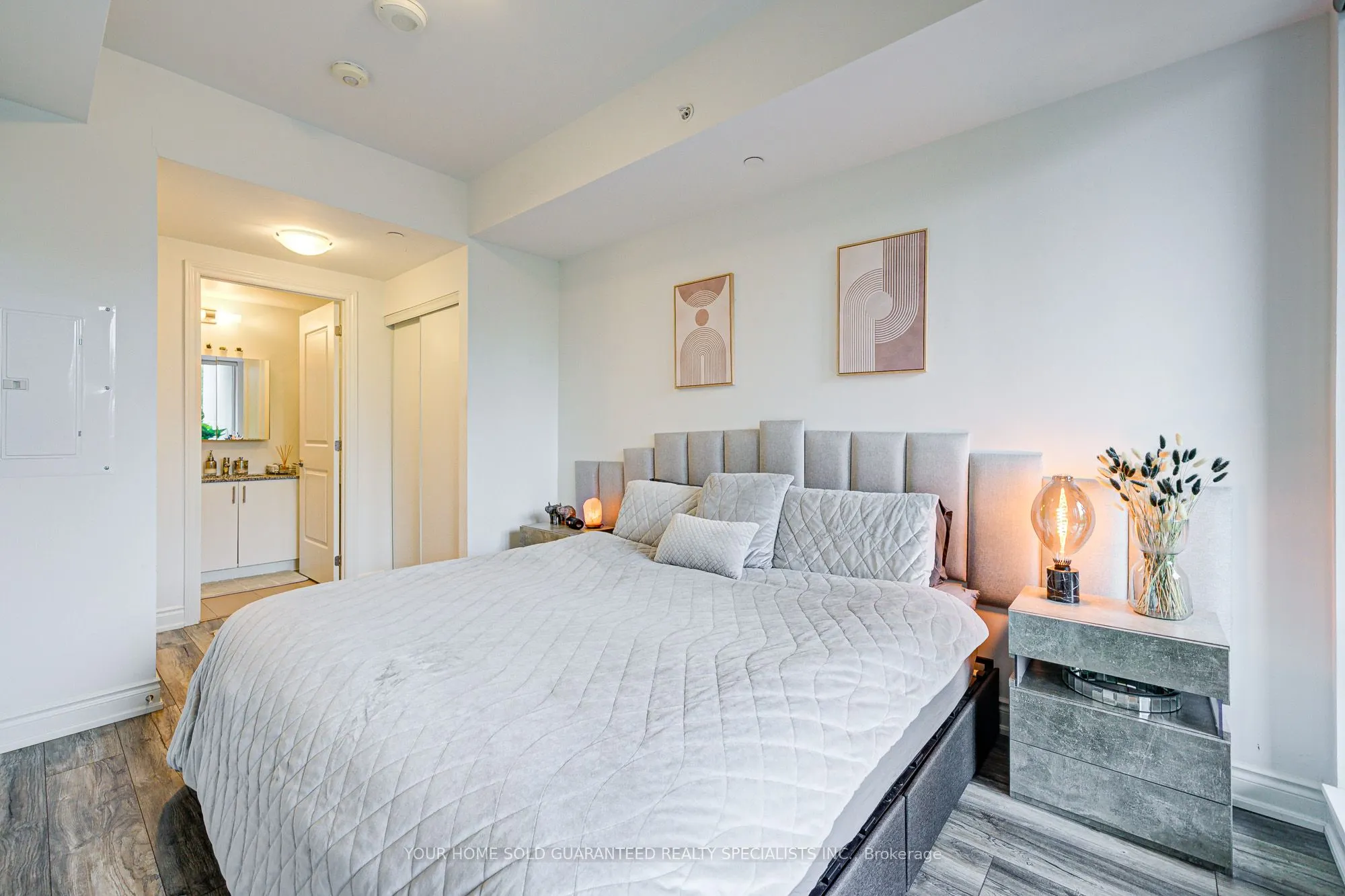 9618 Yonge Street, #318
