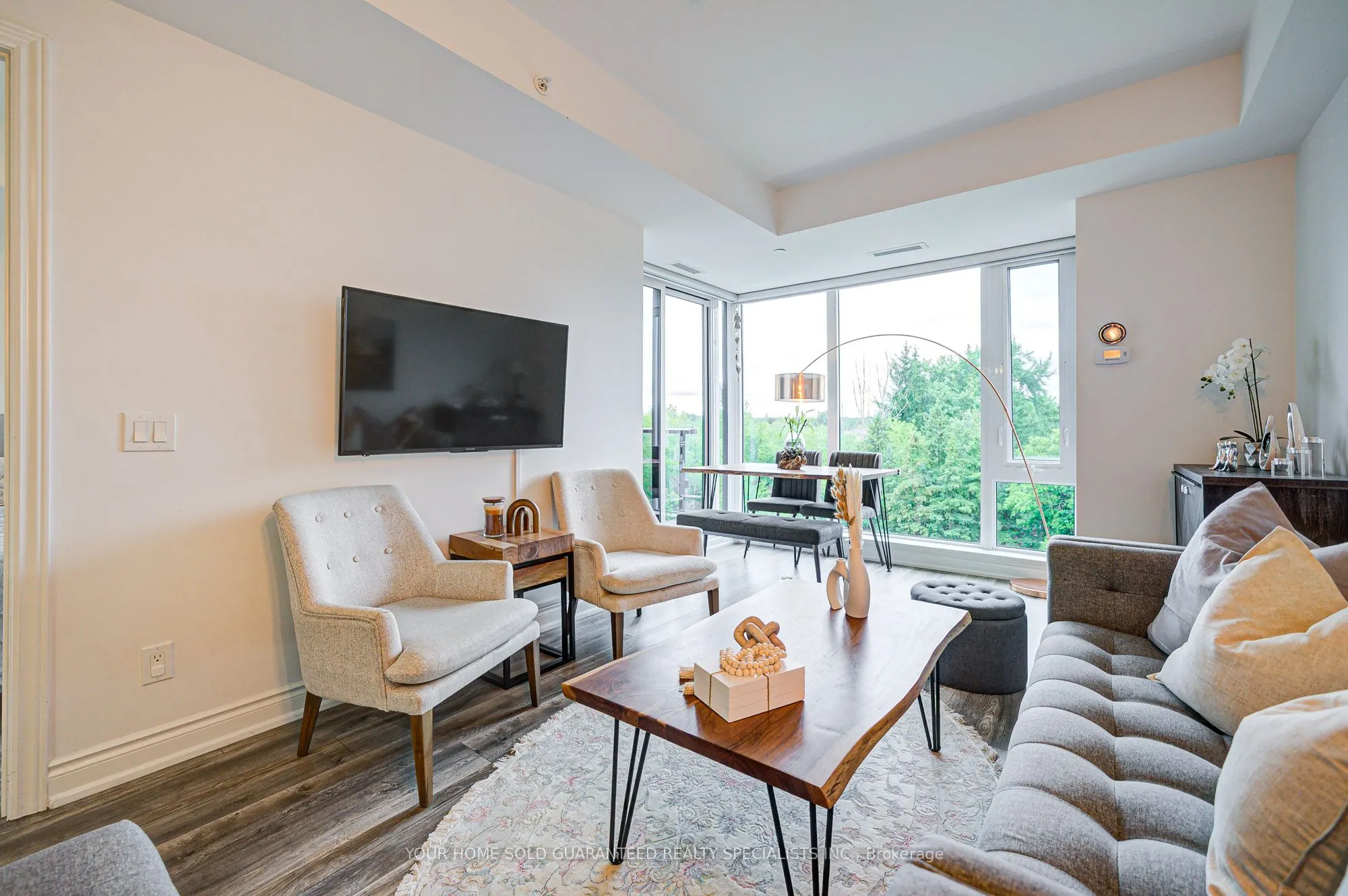 9618 Yonge Street, #318