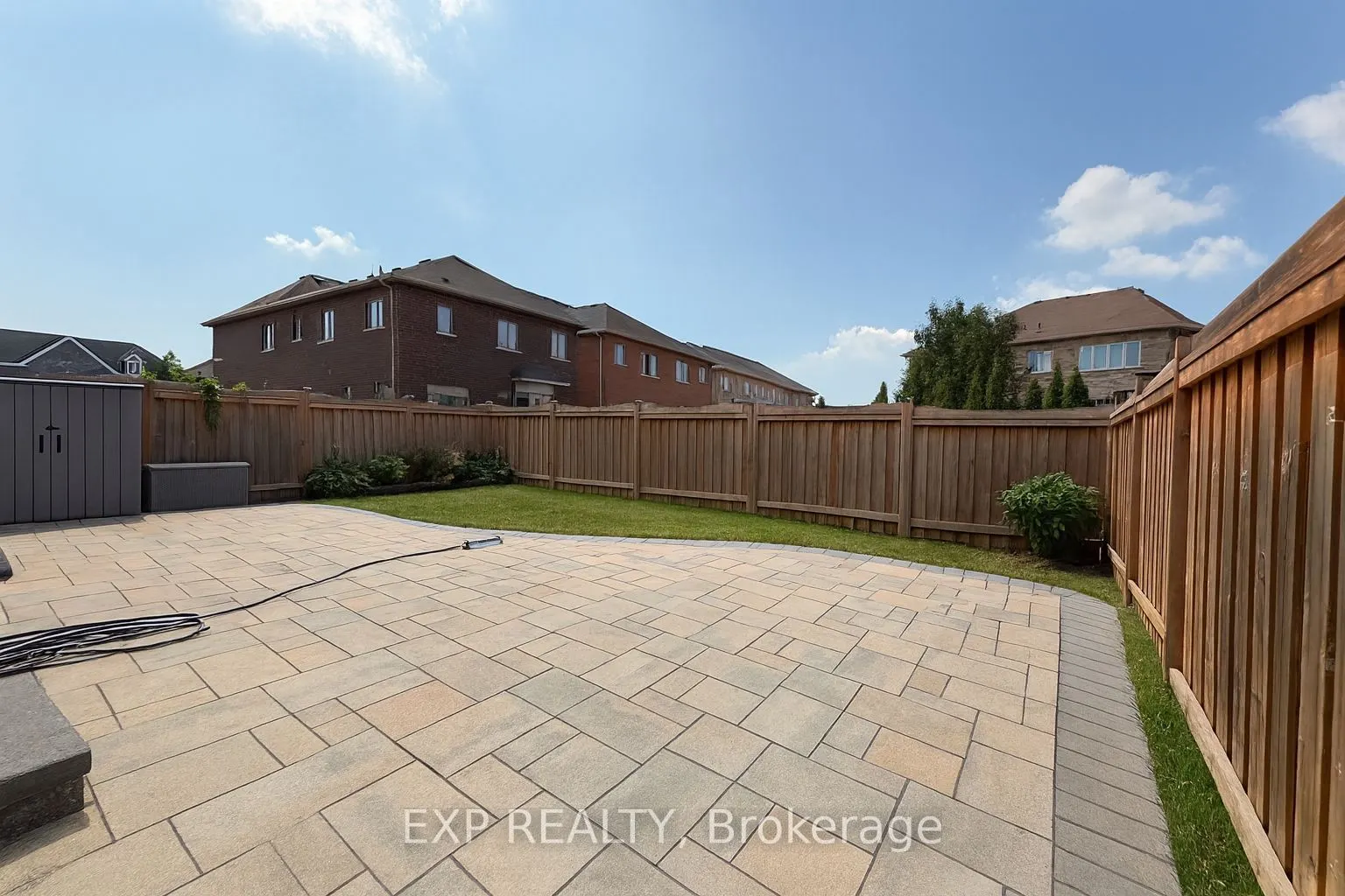 278 The Bridle Walk