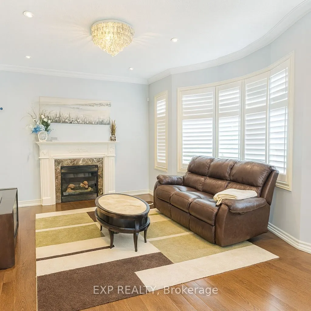 278 The Bridle Walk