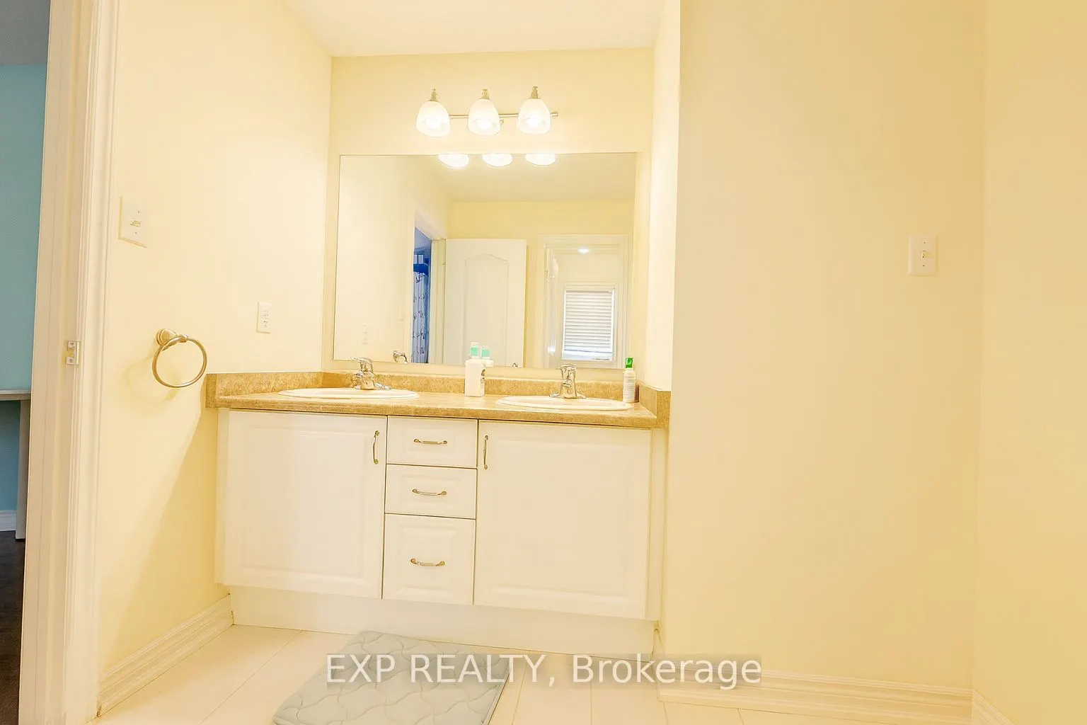 278 The Bridle Walk