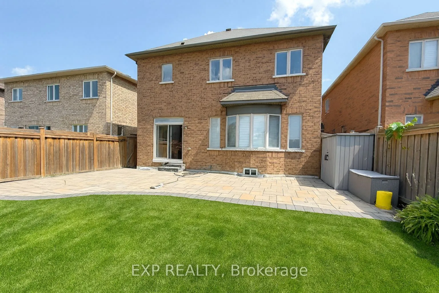 278 The Bridle Walk
