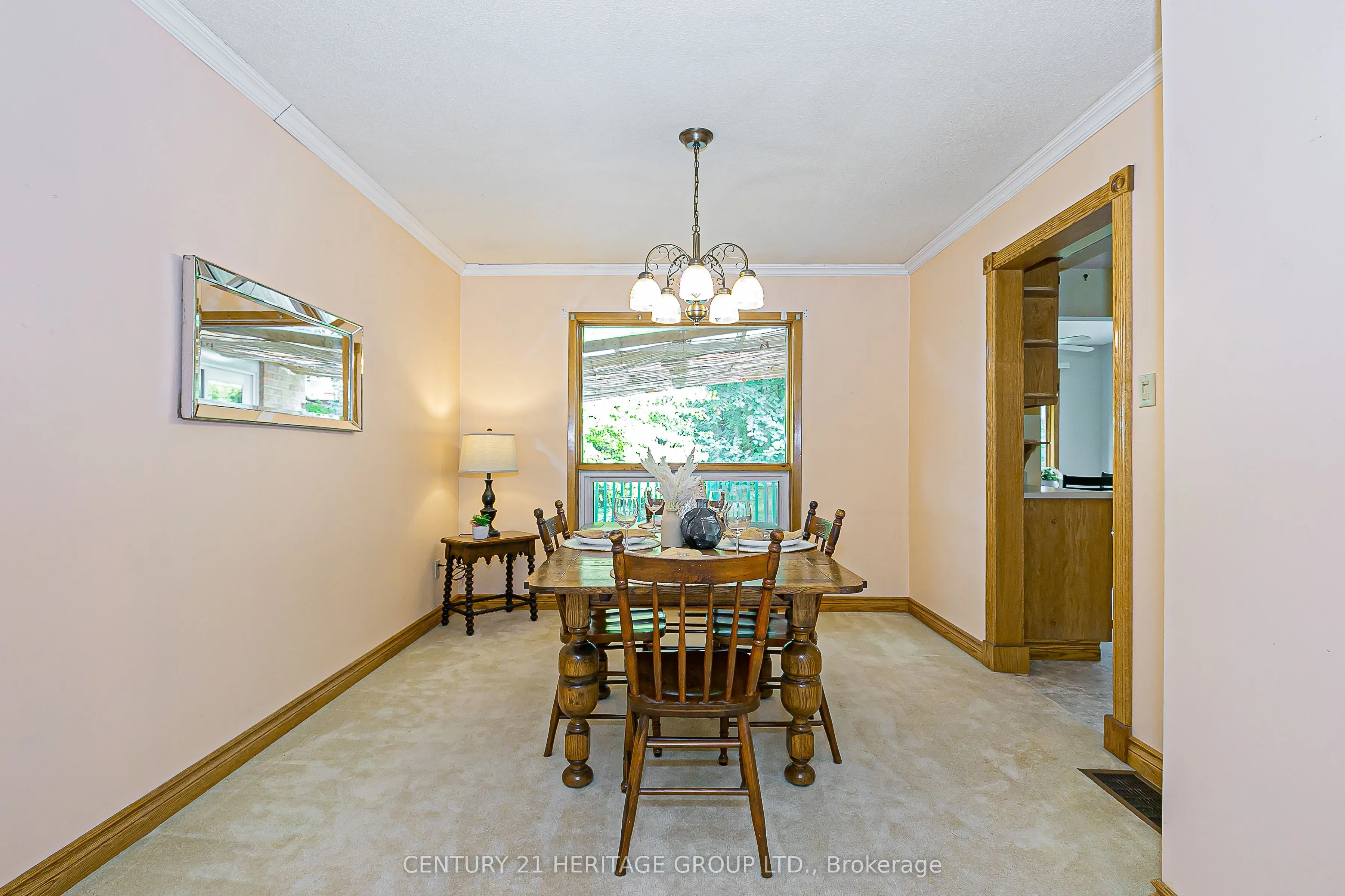 4 Beckett Avenue