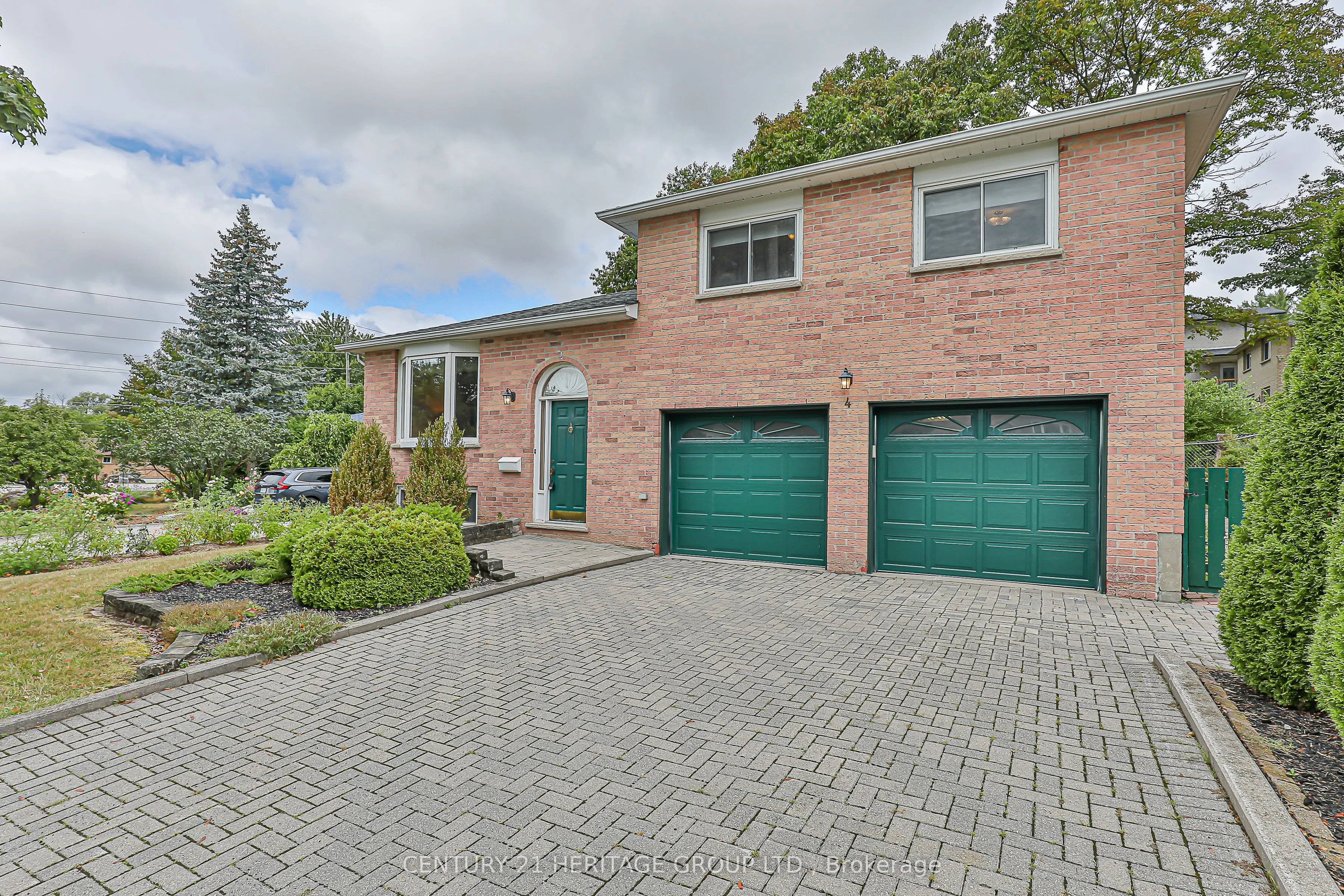 4 Beckett Avenue