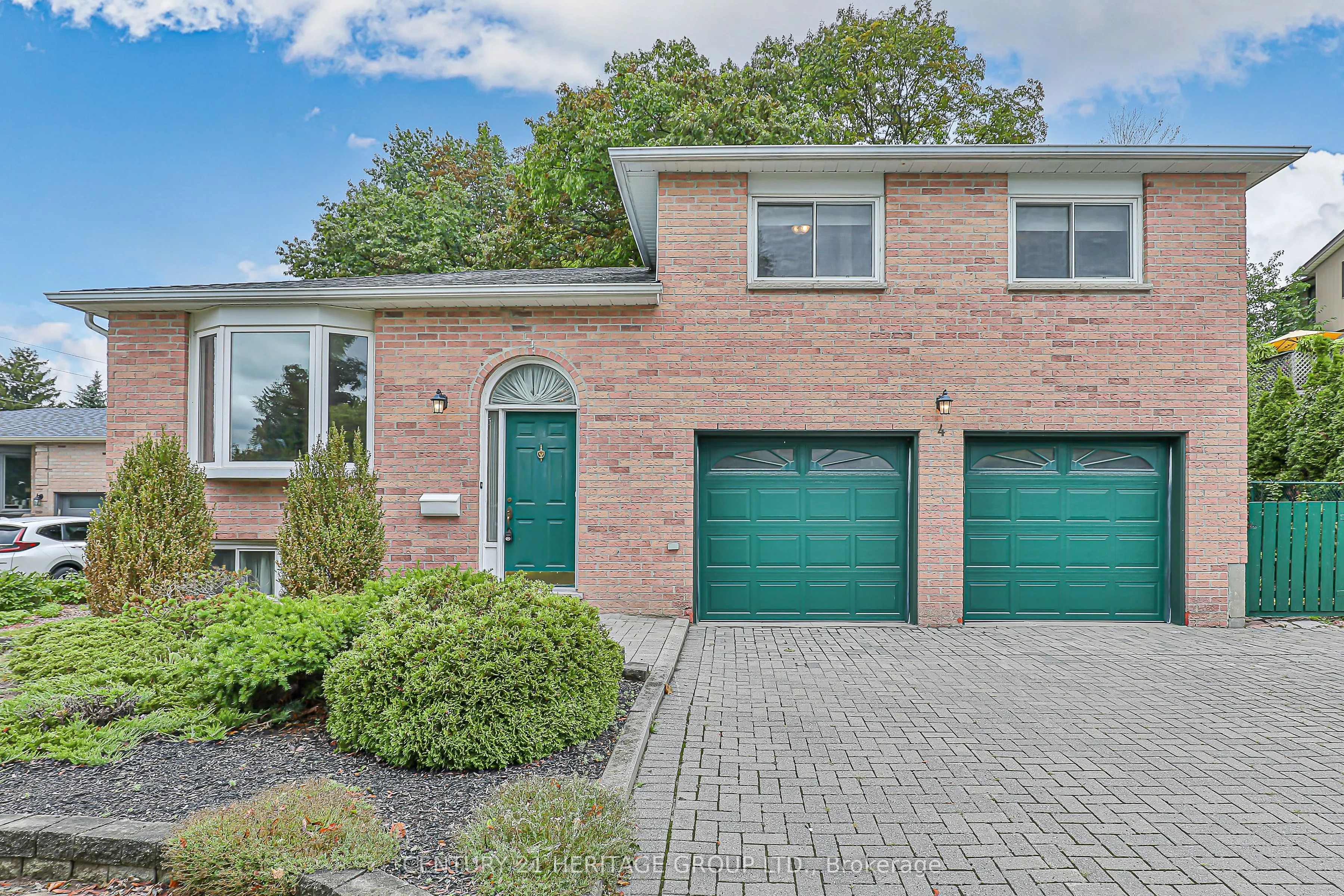 4 Beckett Avenue