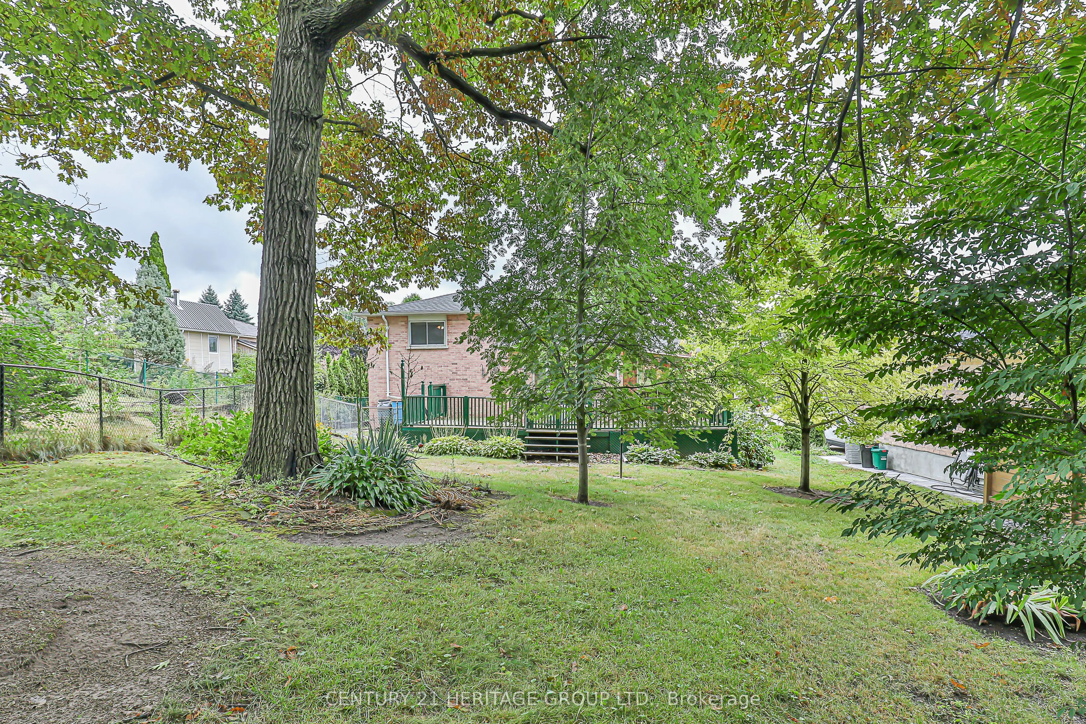 4 Beckett Avenue