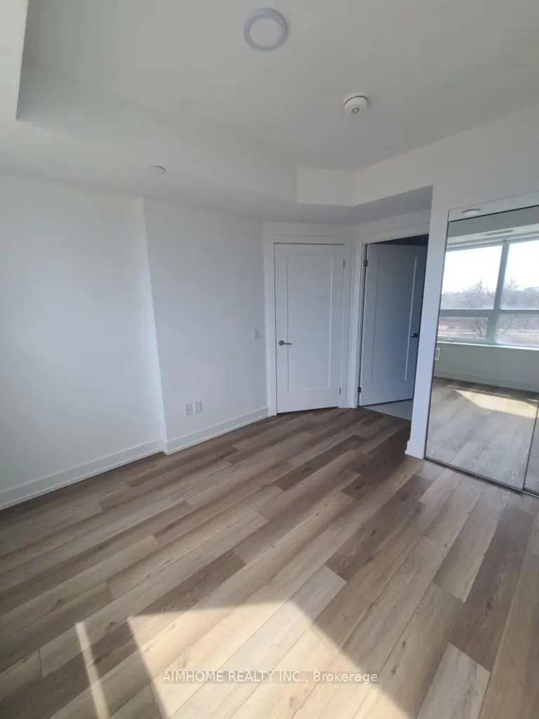 8 Cedarland Drive, #817