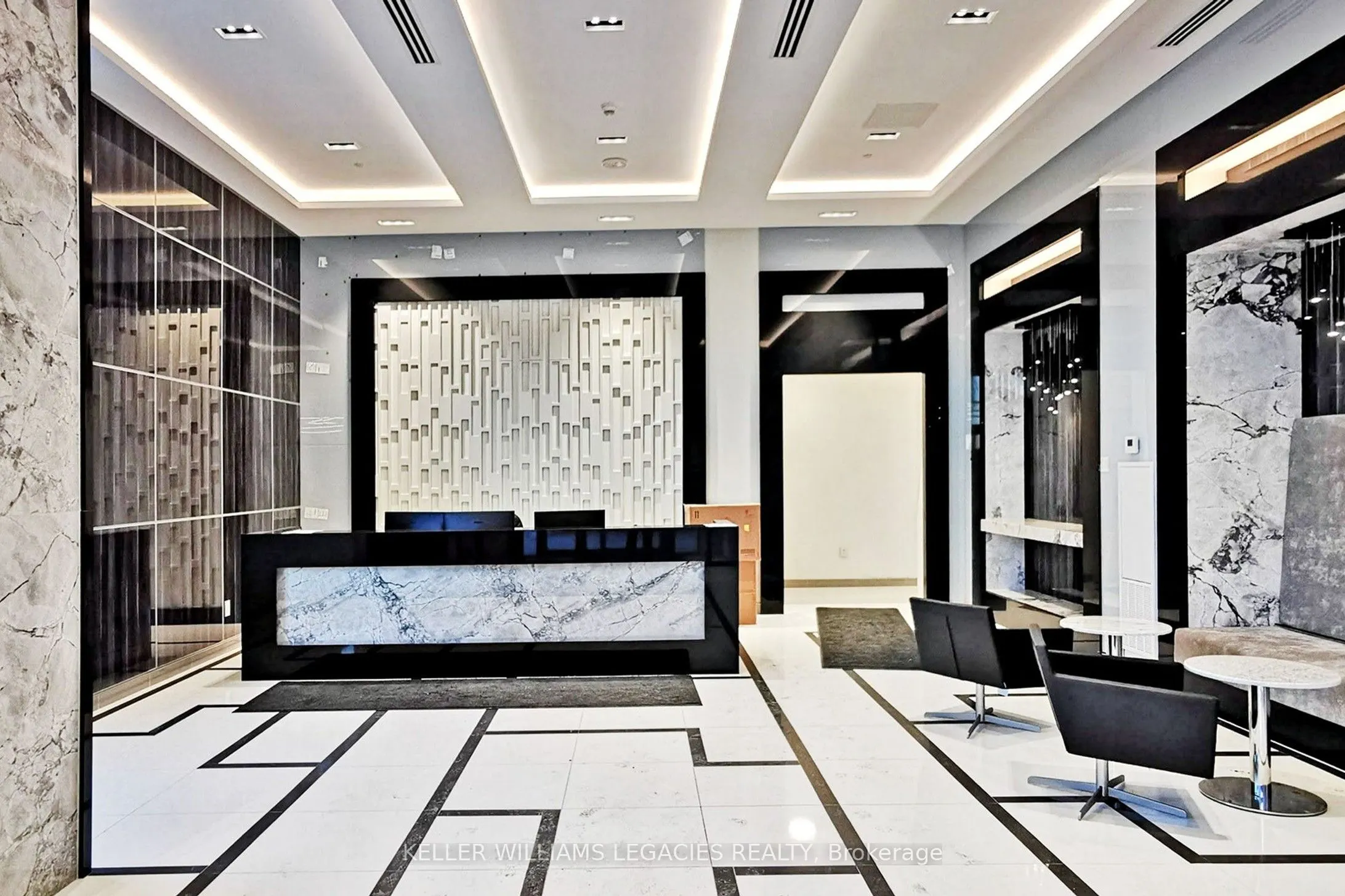 100 Eagle Rock Way, #211
