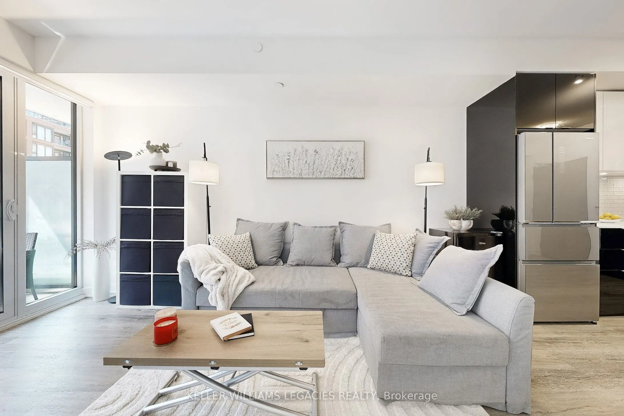 100 Eagle Rock Way, #211