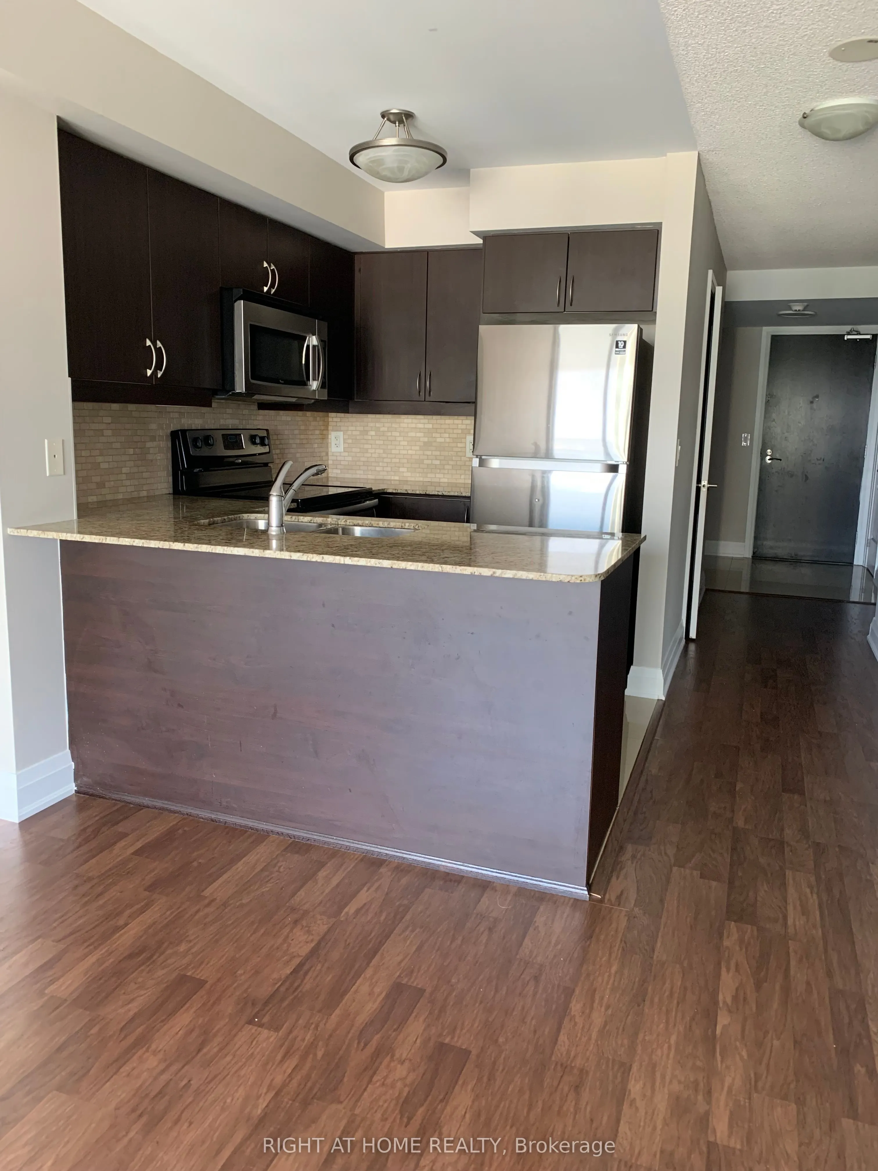 20 North Park Road, #1209