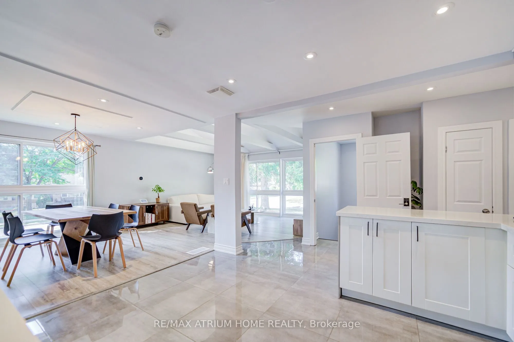 29 Starlight Crescent E