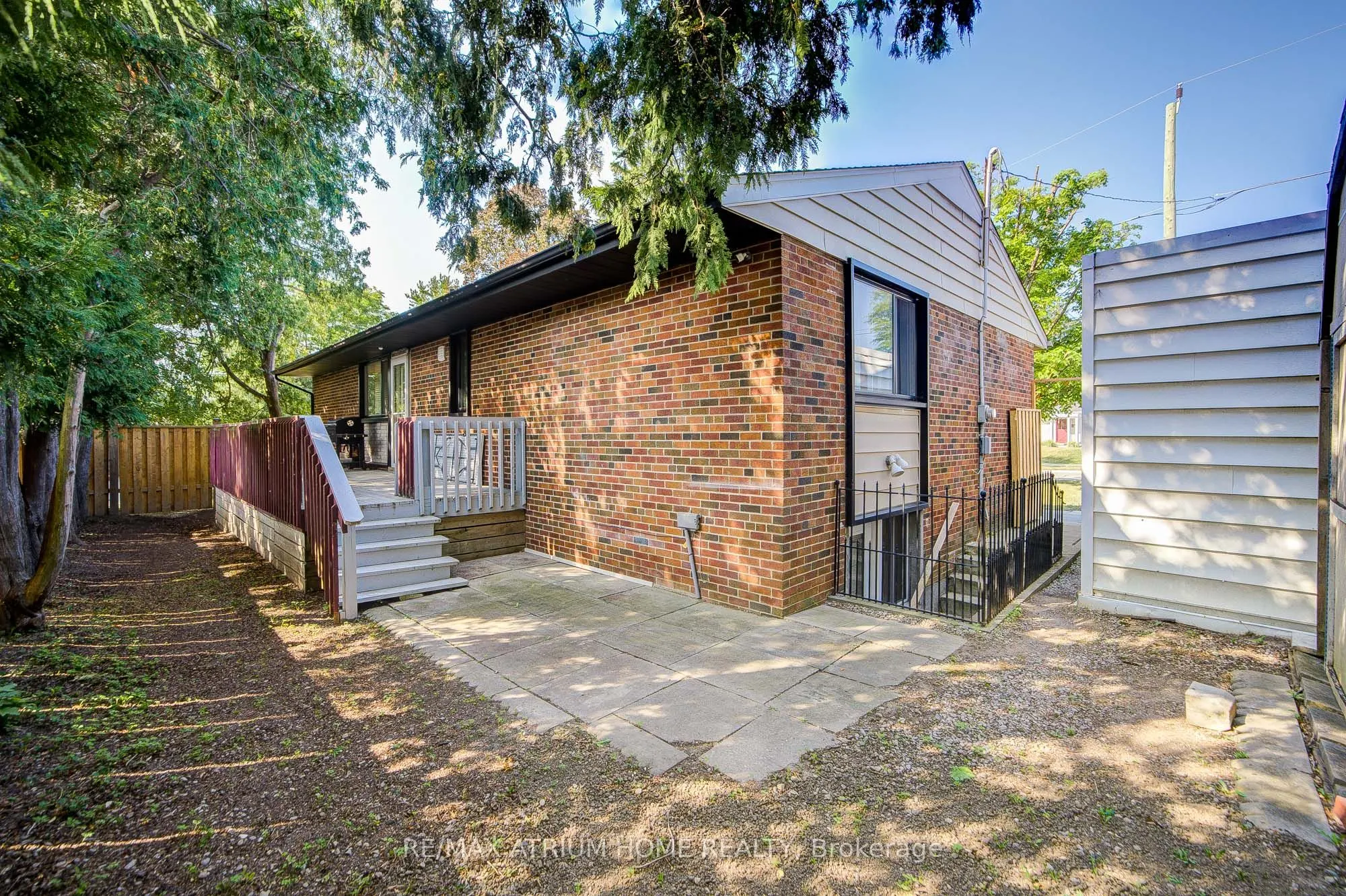 29 Starlight Crescent E